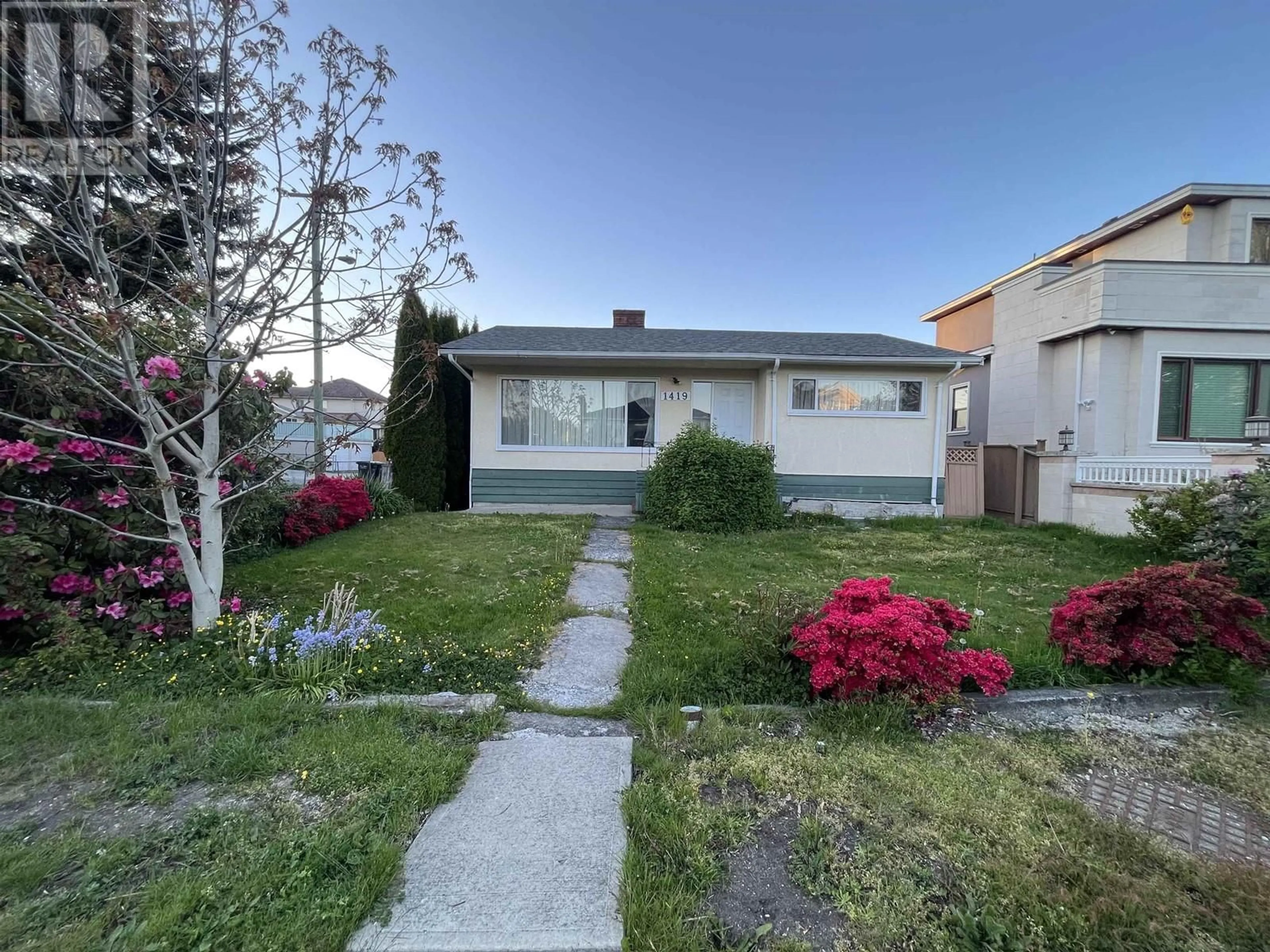 Outside view for 1419 E 30TH AVENUE, Vancouver British Columbia V5N3A1