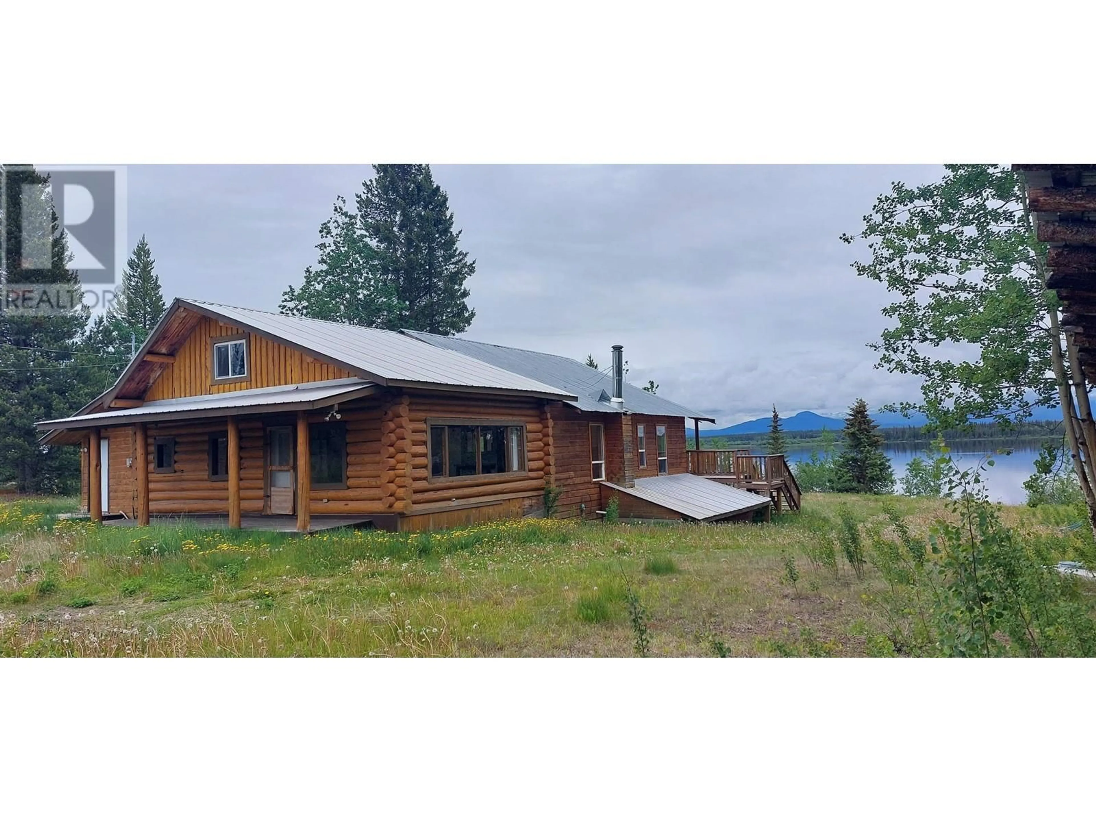 A pic from outside/outdoor area/front of a property/back of a property/a pic from drone, mountain view for 2757 REED ROAD, Chilcotin British Columbia V0L1C0