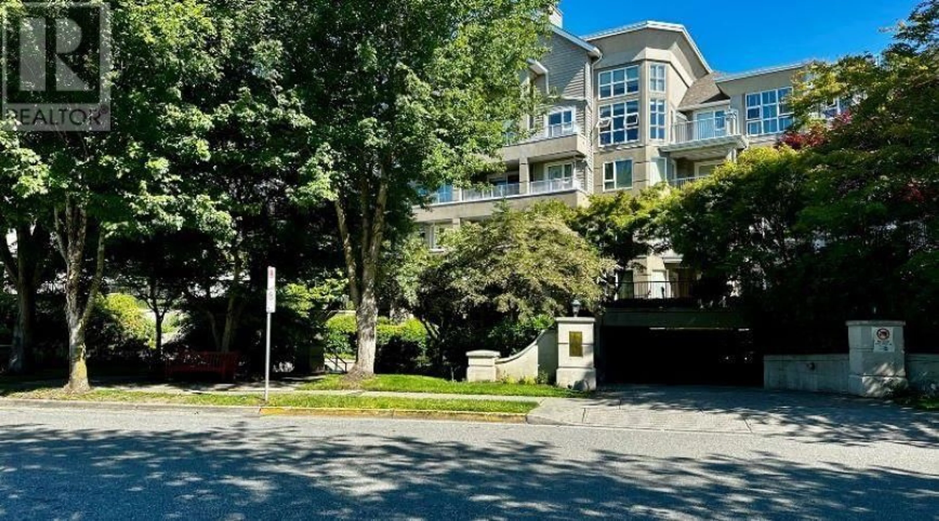 A pic from exterior of the house or condo for 431 5888 DOVER CRESCENT, Richmond British Columbia V7C5R9