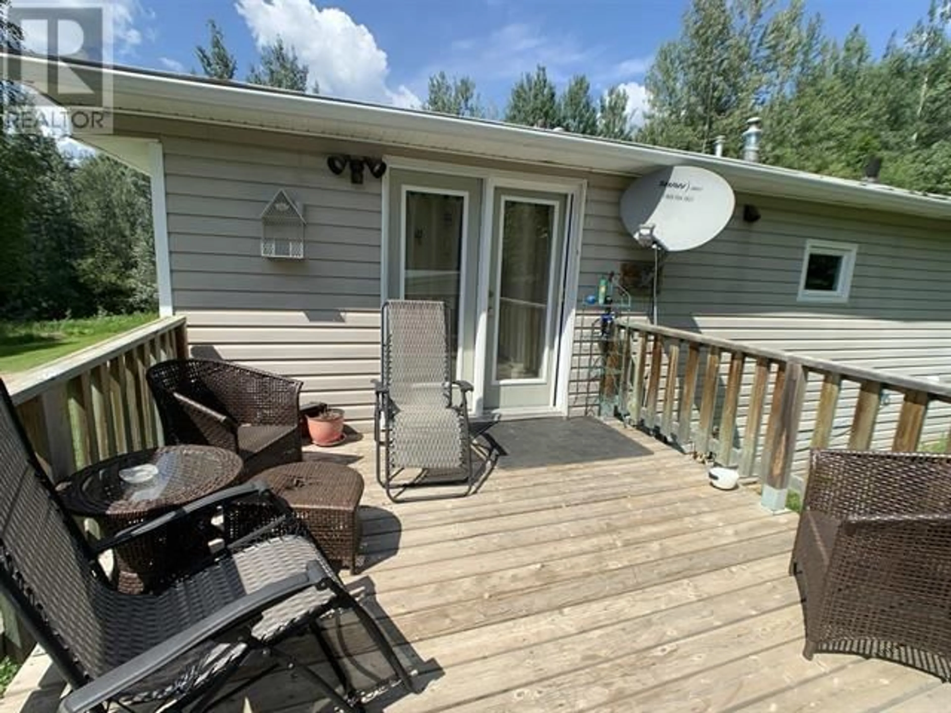 Patio, cottage for 7708 MILE 307 FRONTAGE ROAD, Fort Nelson British Columbia V0C1R0