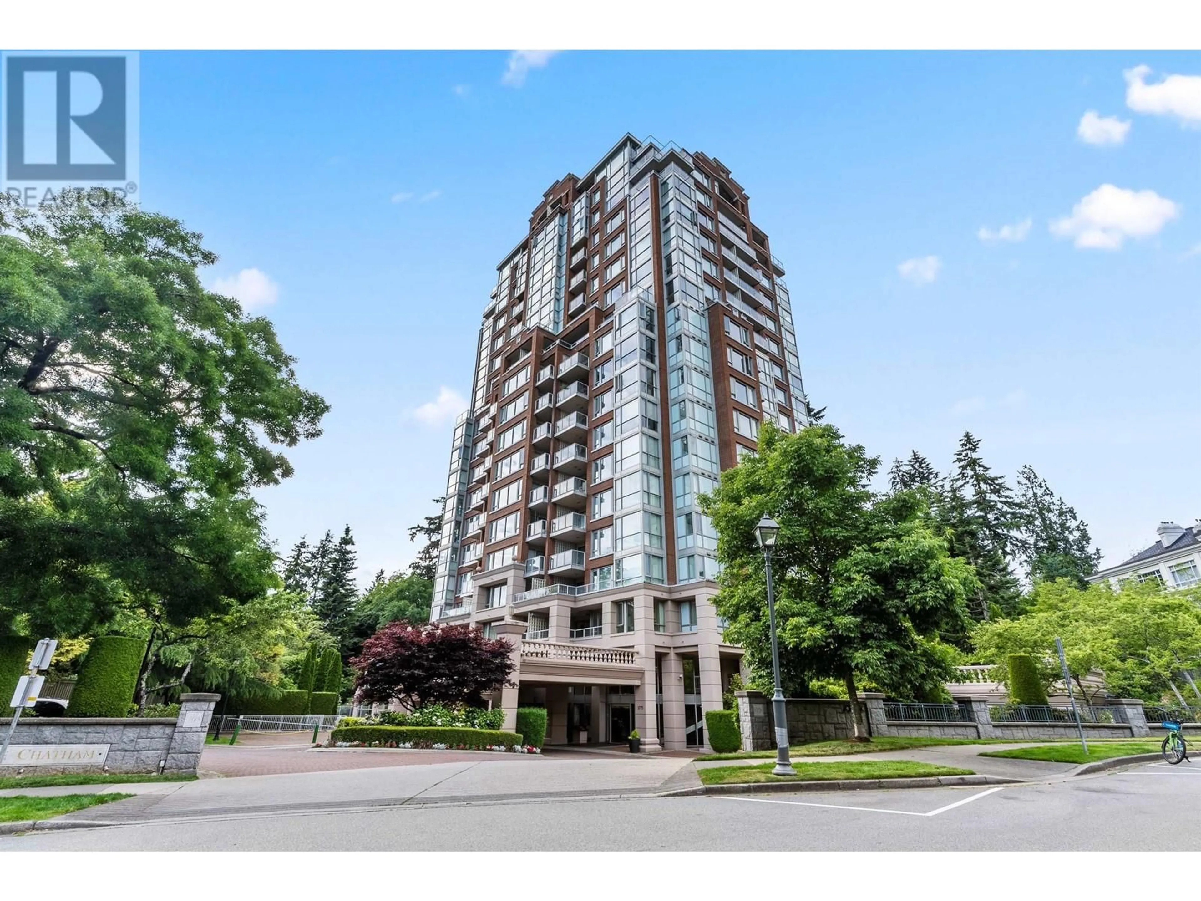 A pic from exterior of the house or condo for 1002 5775 HAMPTON PLACE, Vancouver British Columbia V6T2G6