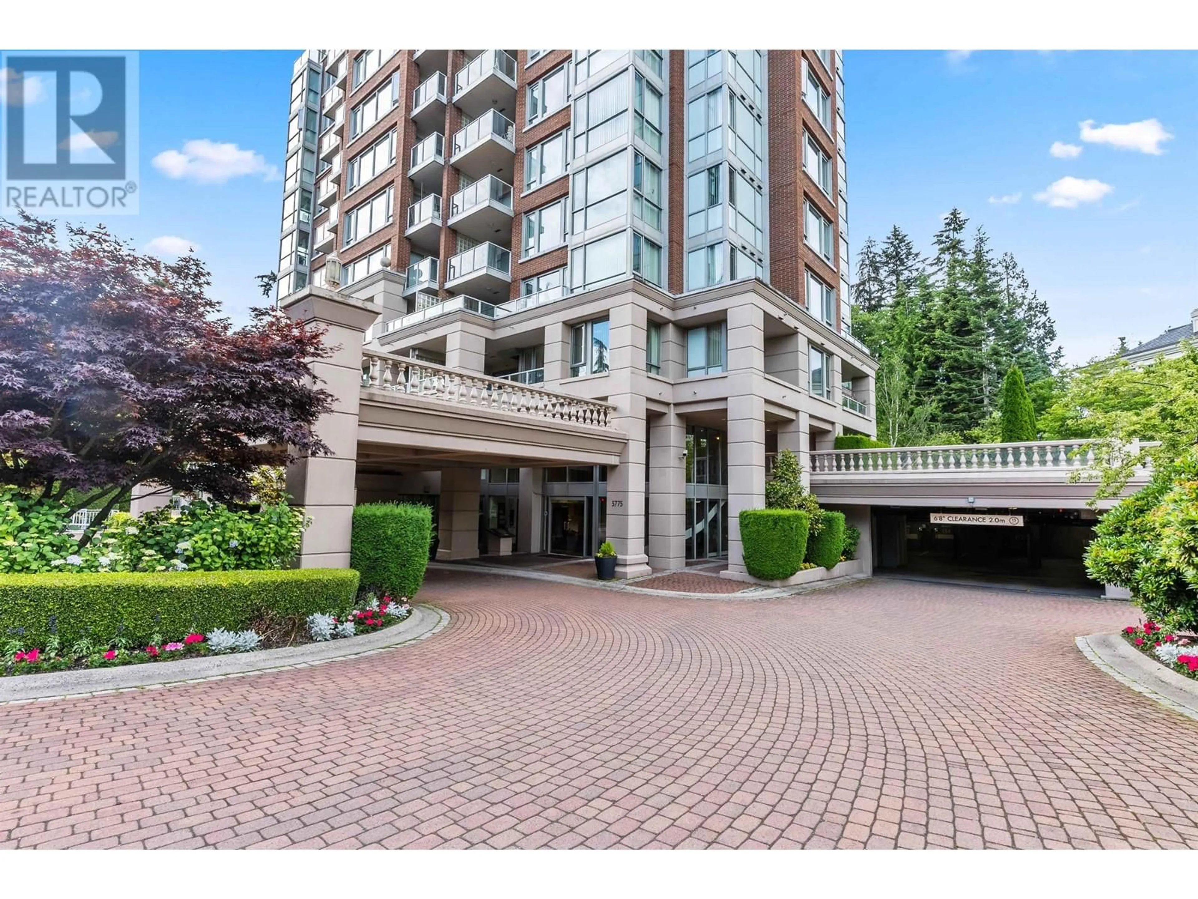 A pic from exterior of the house or condo for 1002 5775 HAMPTON PLACE, Vancouver British Columbia V6T2G6