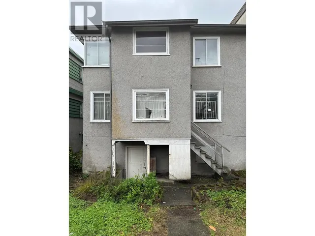 1929 BROADWAY, Vancouver 2