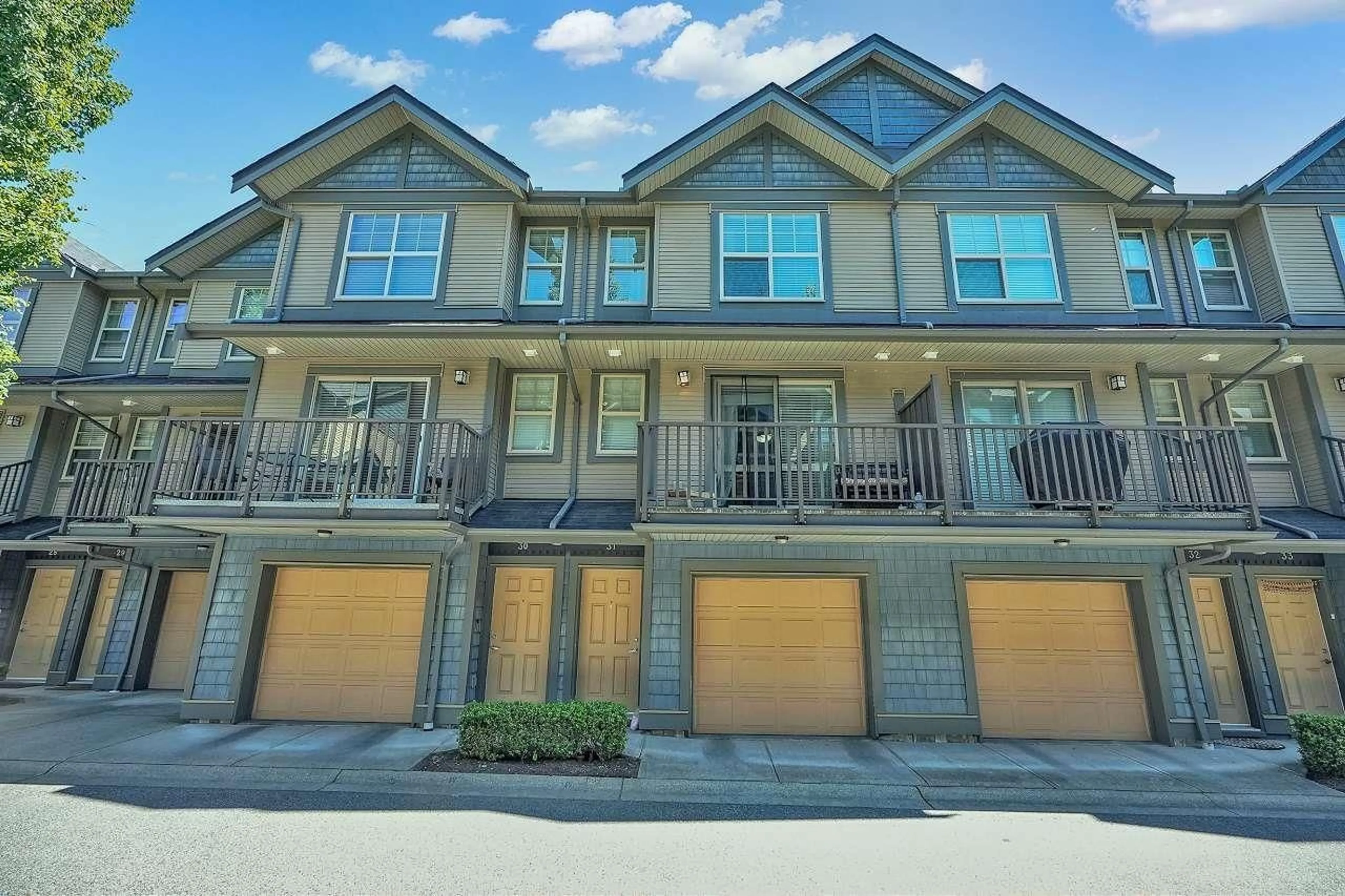 A pic from exterior of the house or condo for 31 7121 192 STREET, Surrey British Columbia V4N6K6