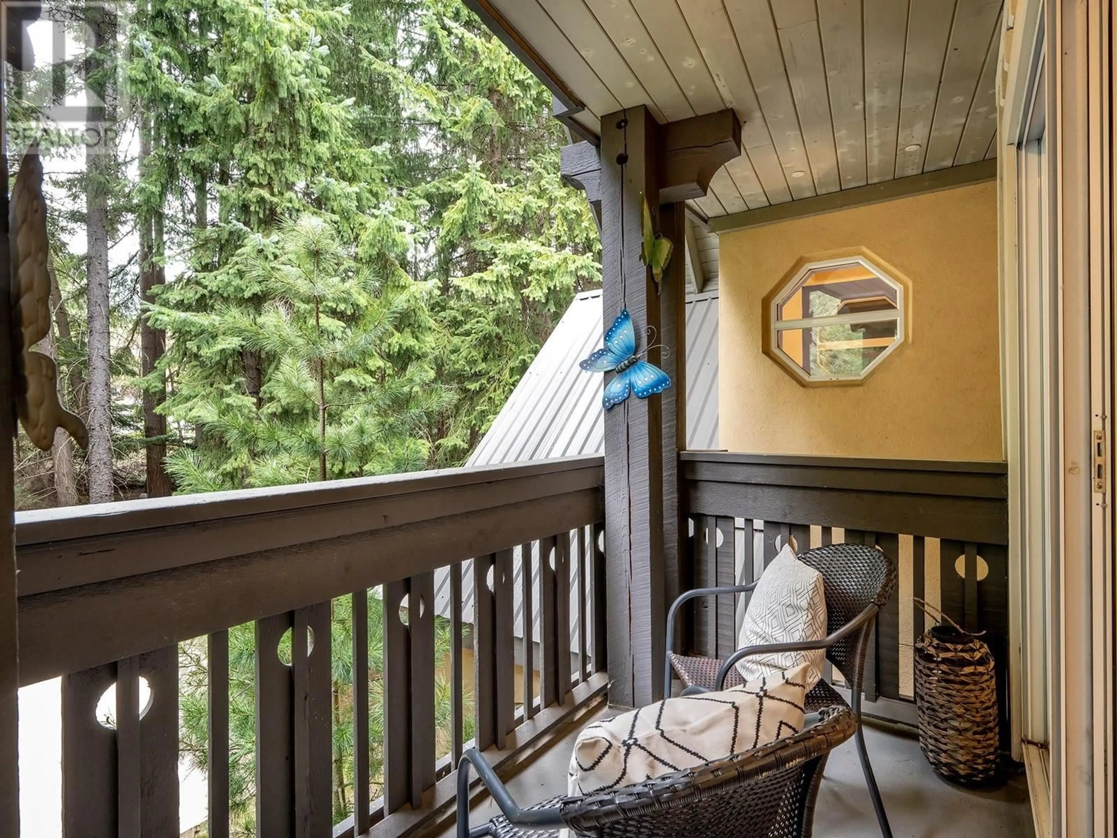 Balcony in the apartment, cottage for 1 4335 NORTHLANDS BOULEVARD, Whistler British Columbia V0N1B4