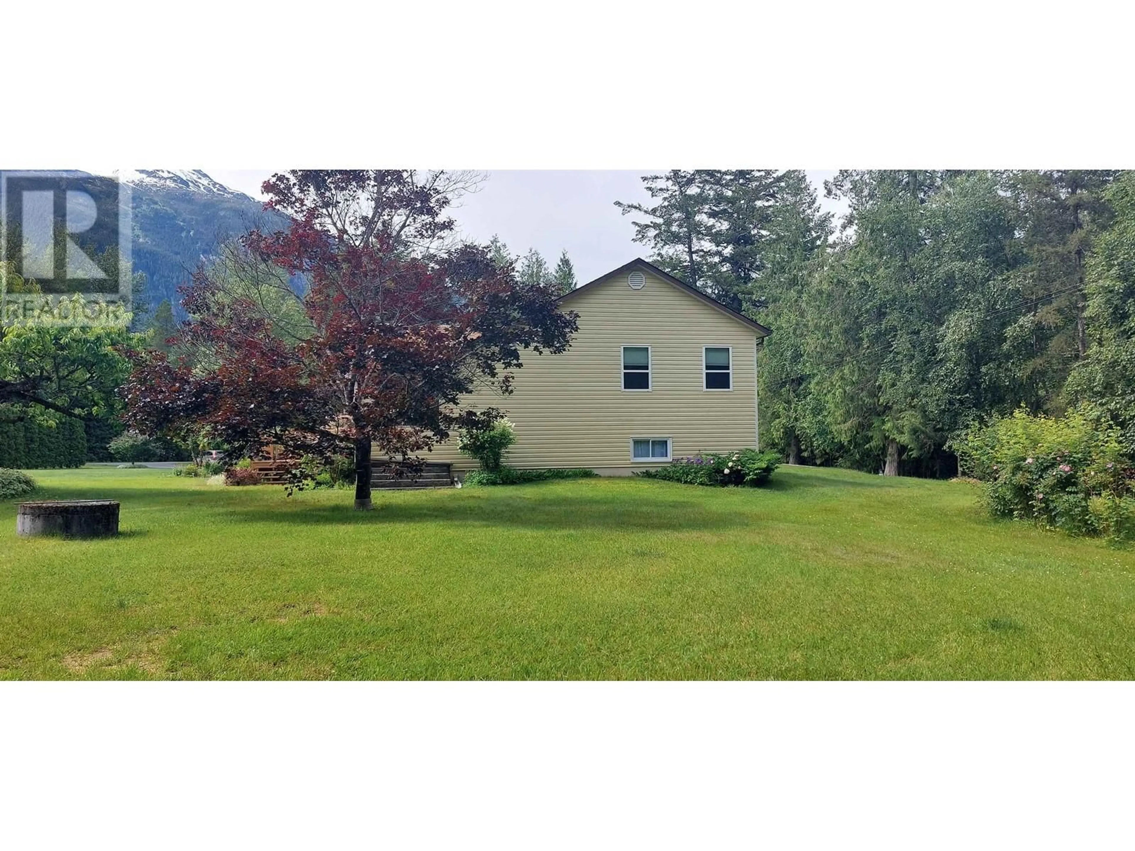 A pic from outside/outdoor area/front of a property/back of a property/a pic from drone, mountain view for 2459 SALOOMPT ROAD, Hagensborg British Columbia V0T1H0