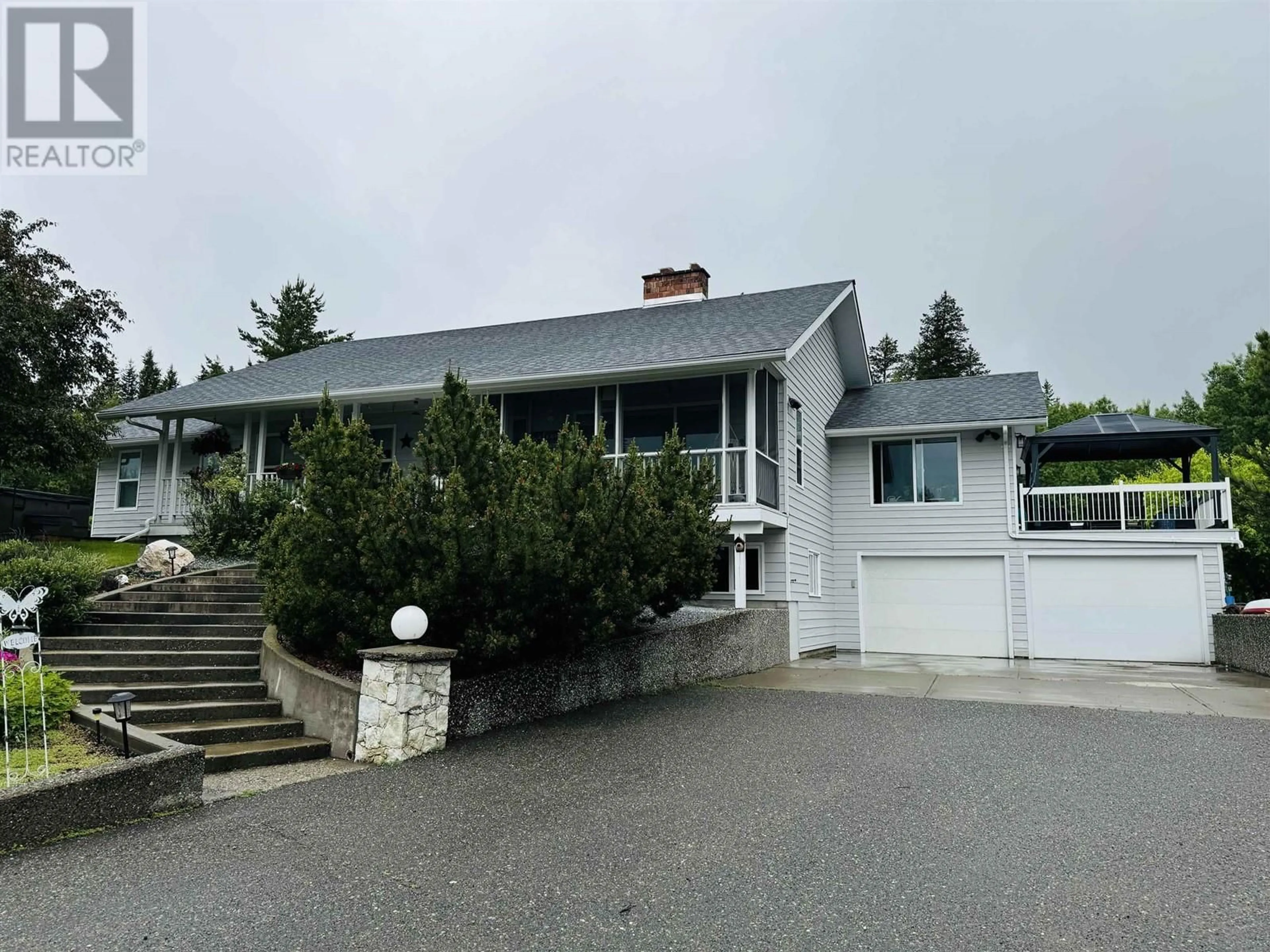 Outside view for 3171 HUSTON ROAD, 150 Mile House British Columbia V0K2G0