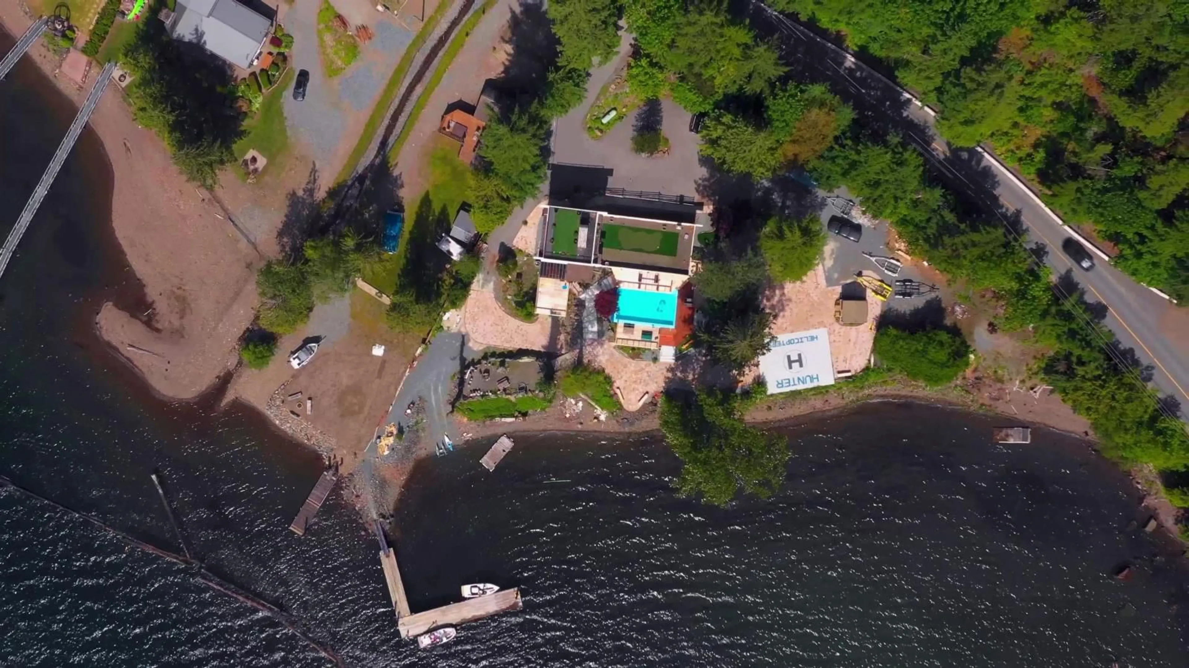 A pic from outside/outdoor area/front of a property/back of a property/a pic from drone, water/lake/river/ocean view for 6507 ROCKWELL DRIVE, Harrison Hot Springs British Columbia V0M1A0