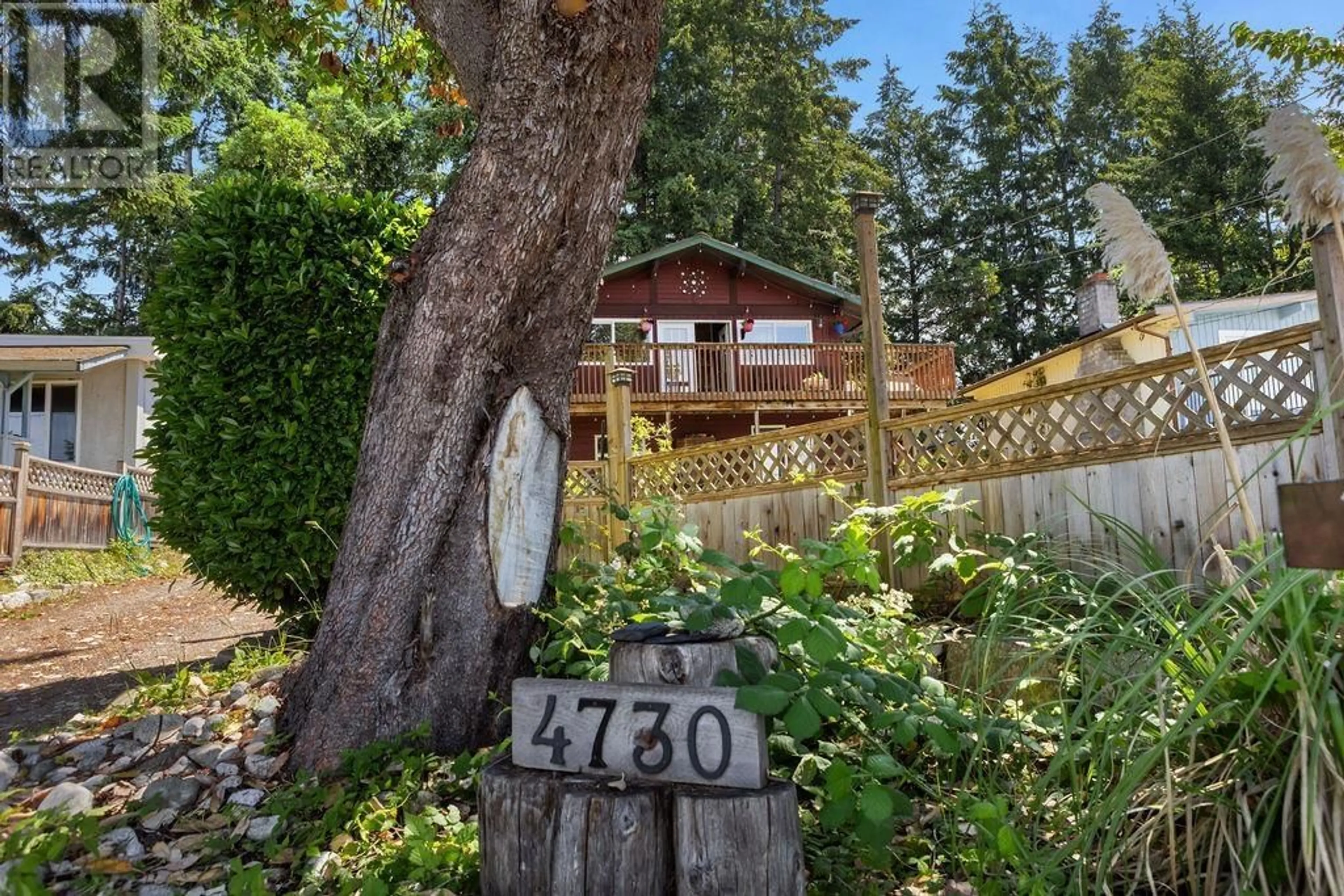 Fenced yard for 4730 LAUREL AVENUE, Sechelt British Columbia V7Z0B4