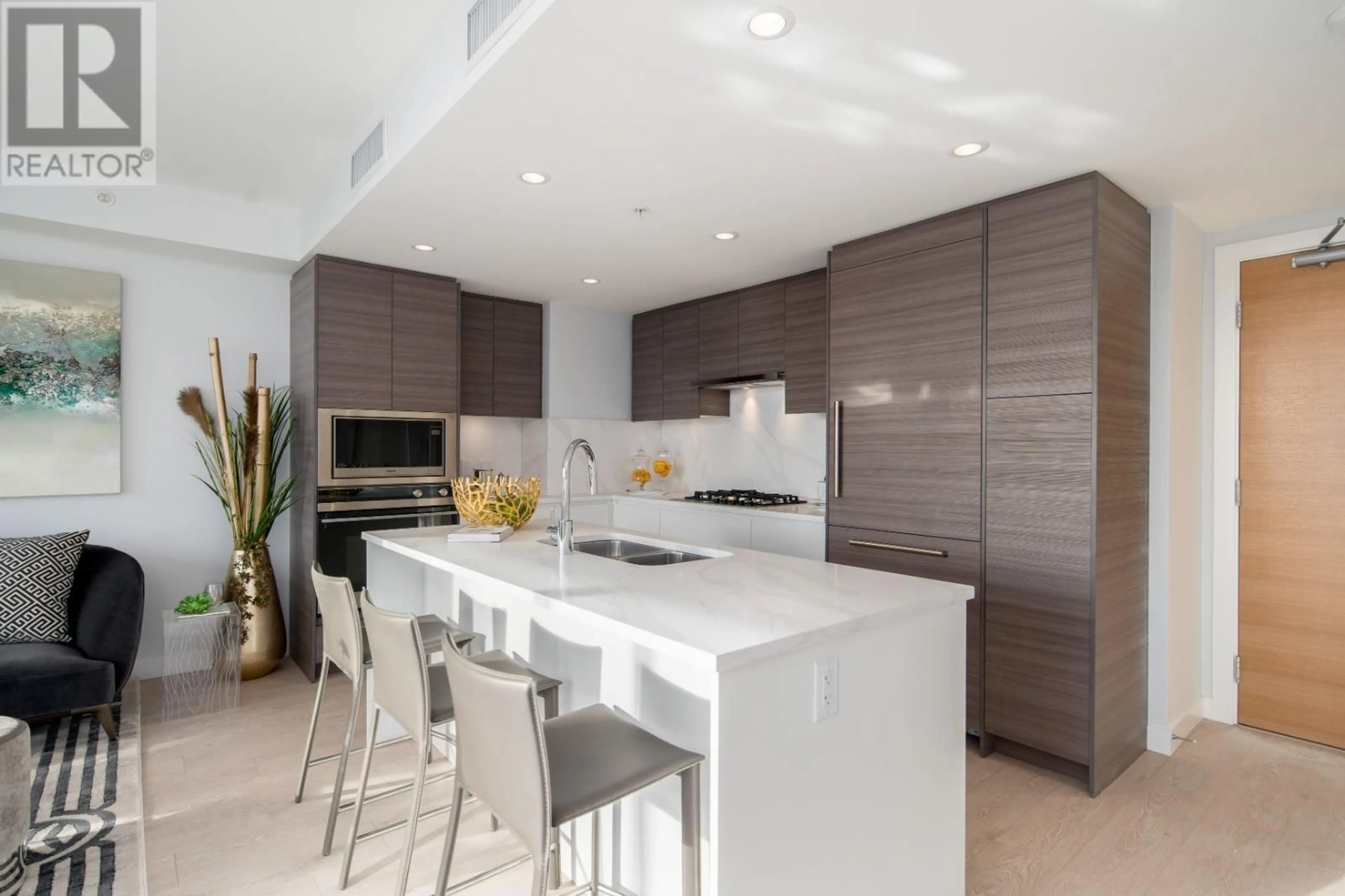 Contemporary kitchen, unknown for 1005 - 6833 BUSWELL STREET, Richmond British Columbia V6Y0L3