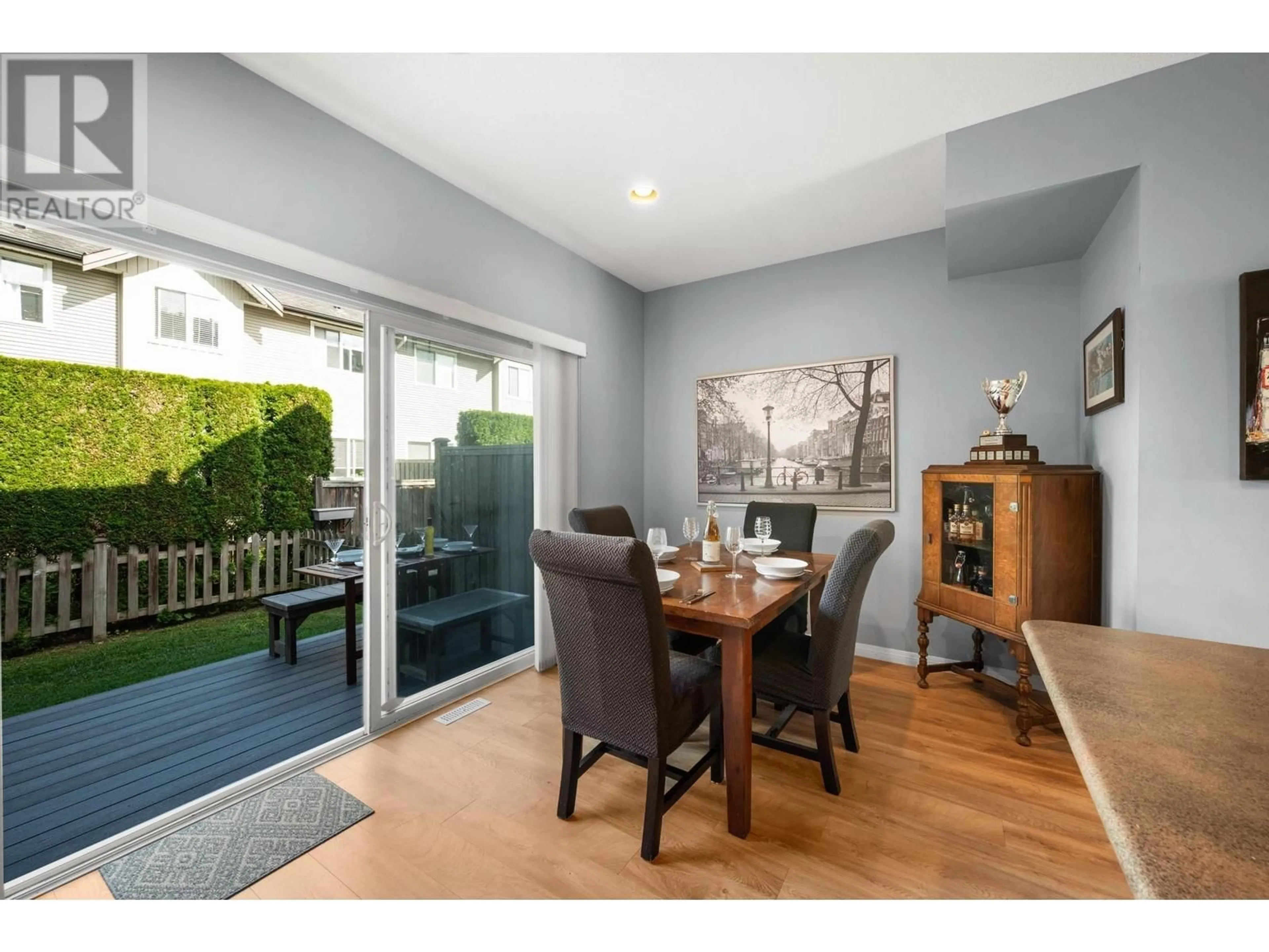 Dining room for 22 1055 RIVERWOOD GATE, Port Coquitlam British Columbia V3B8C3