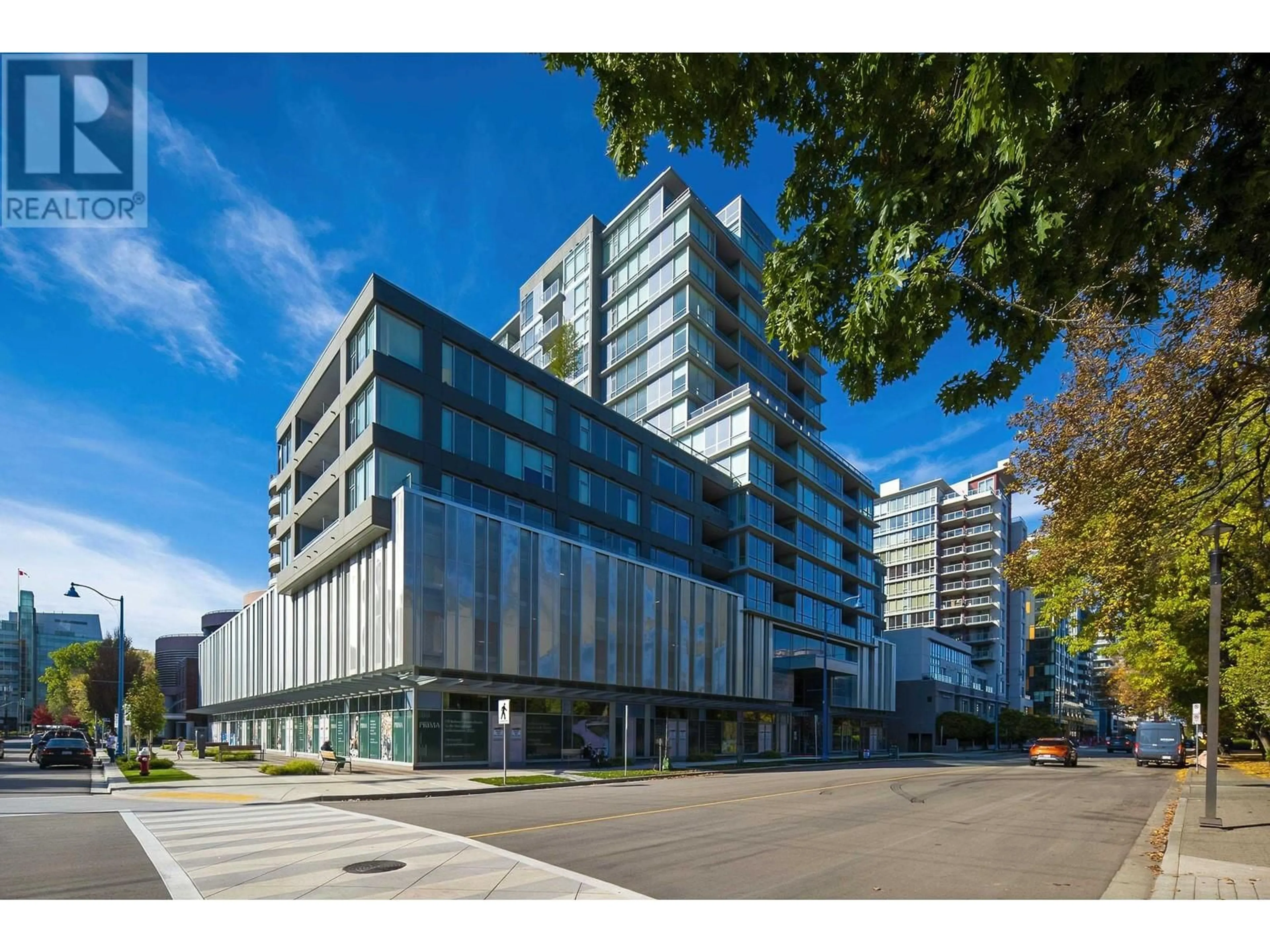 Indoor foyer for 1607 - 6833 BUSWELL STREET, Richmond British Columbia V6Y0L3