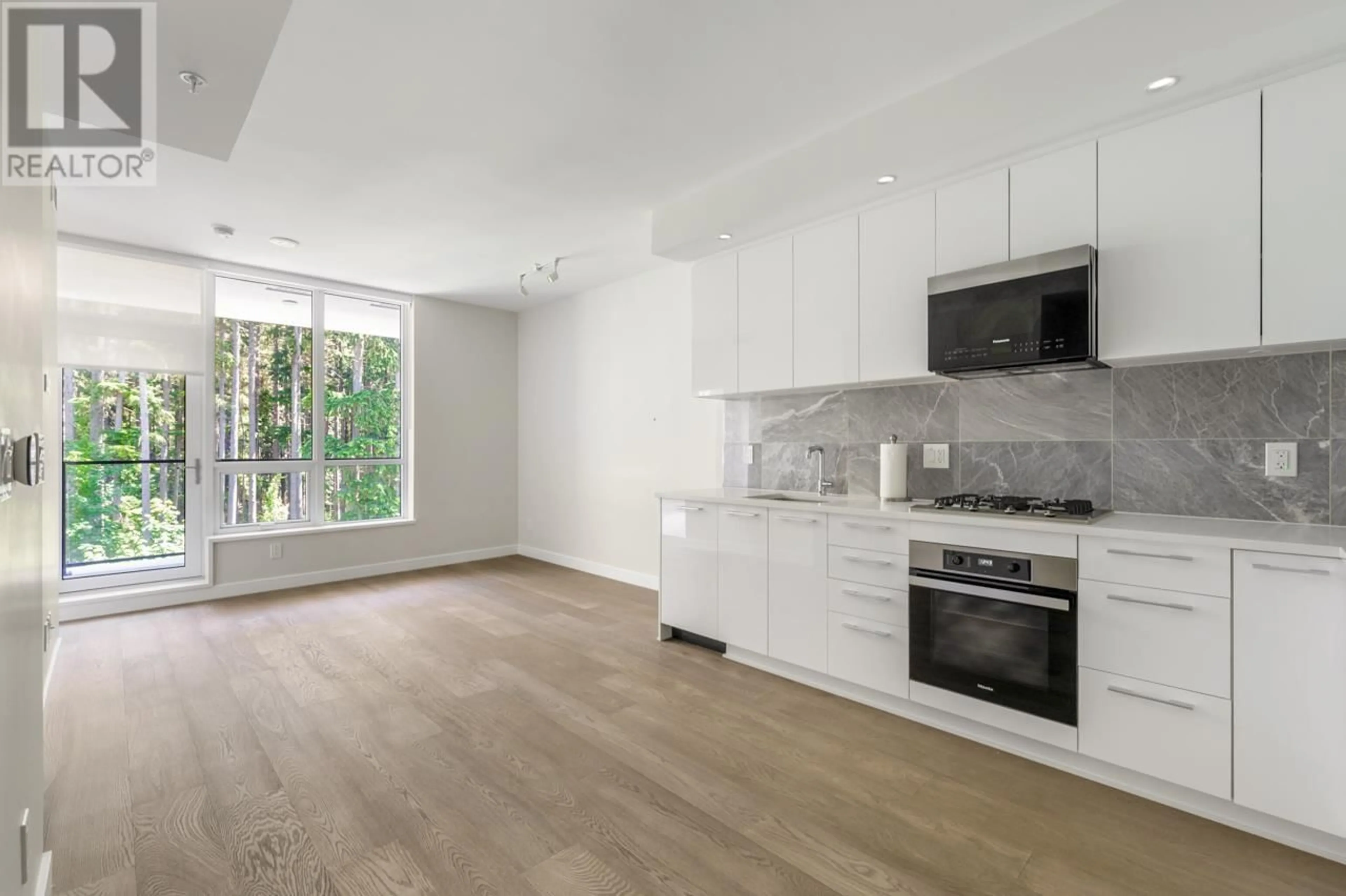 Open concept kitchen for 708 5608 BERTON AVENUE, Vancouver British Columbia V0V0V0