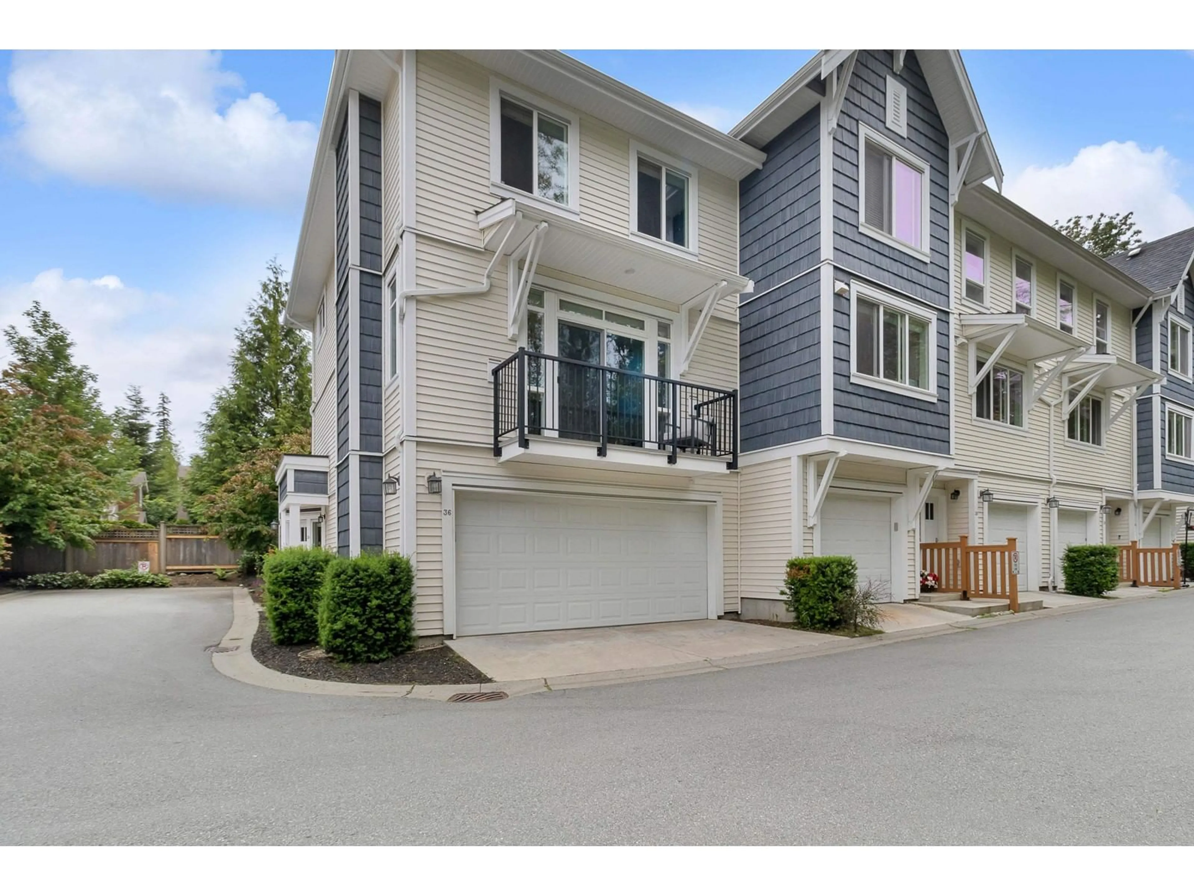 A pic from exterior of the house or condo for 36 3039 156 STREET, Surrey British Columbia V3Z6T5