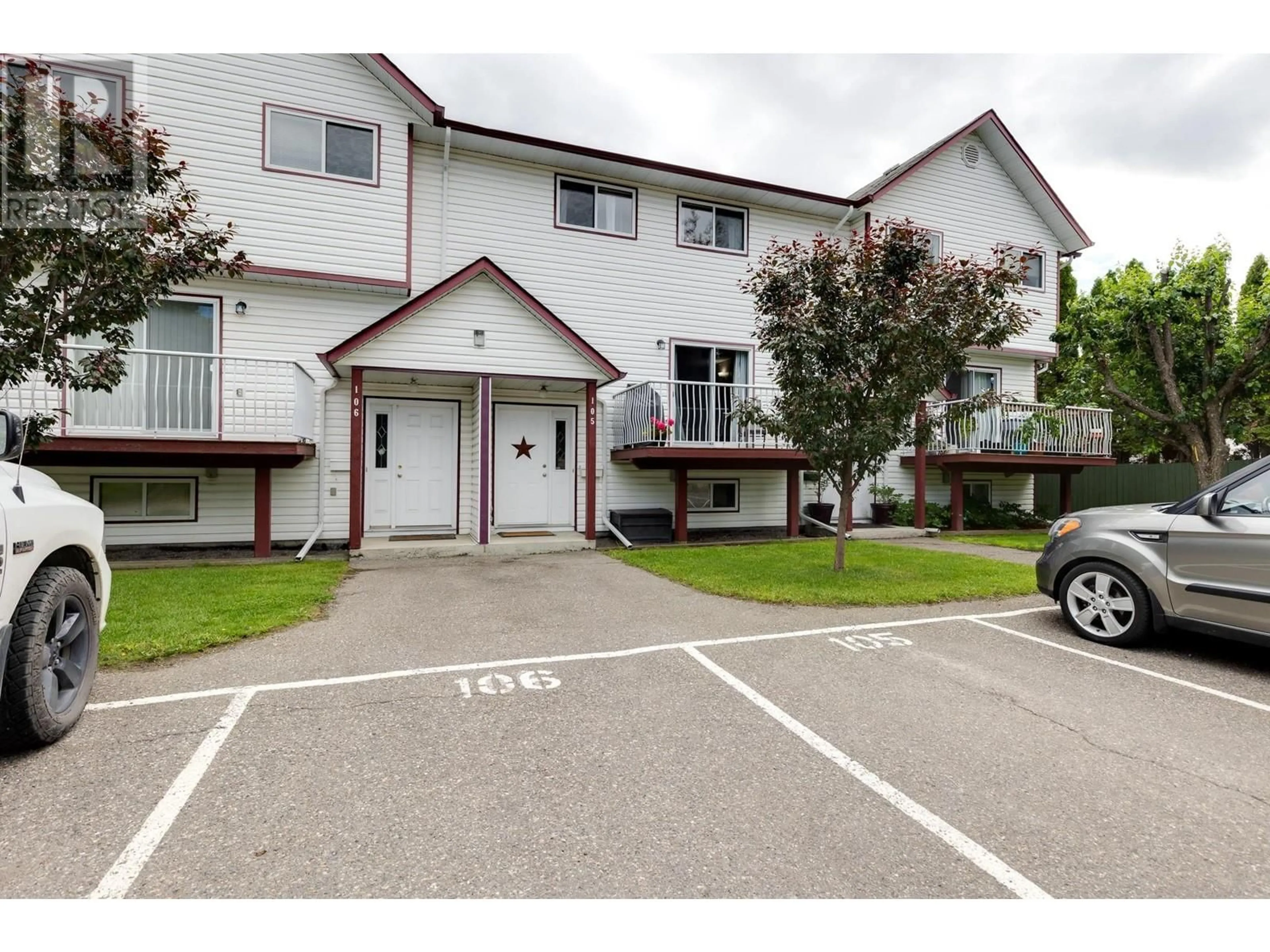 A pic from exterior of the house or condo for 105 3307 WESTWOOD DRIVE, Prince George British Columbia V2N1S4