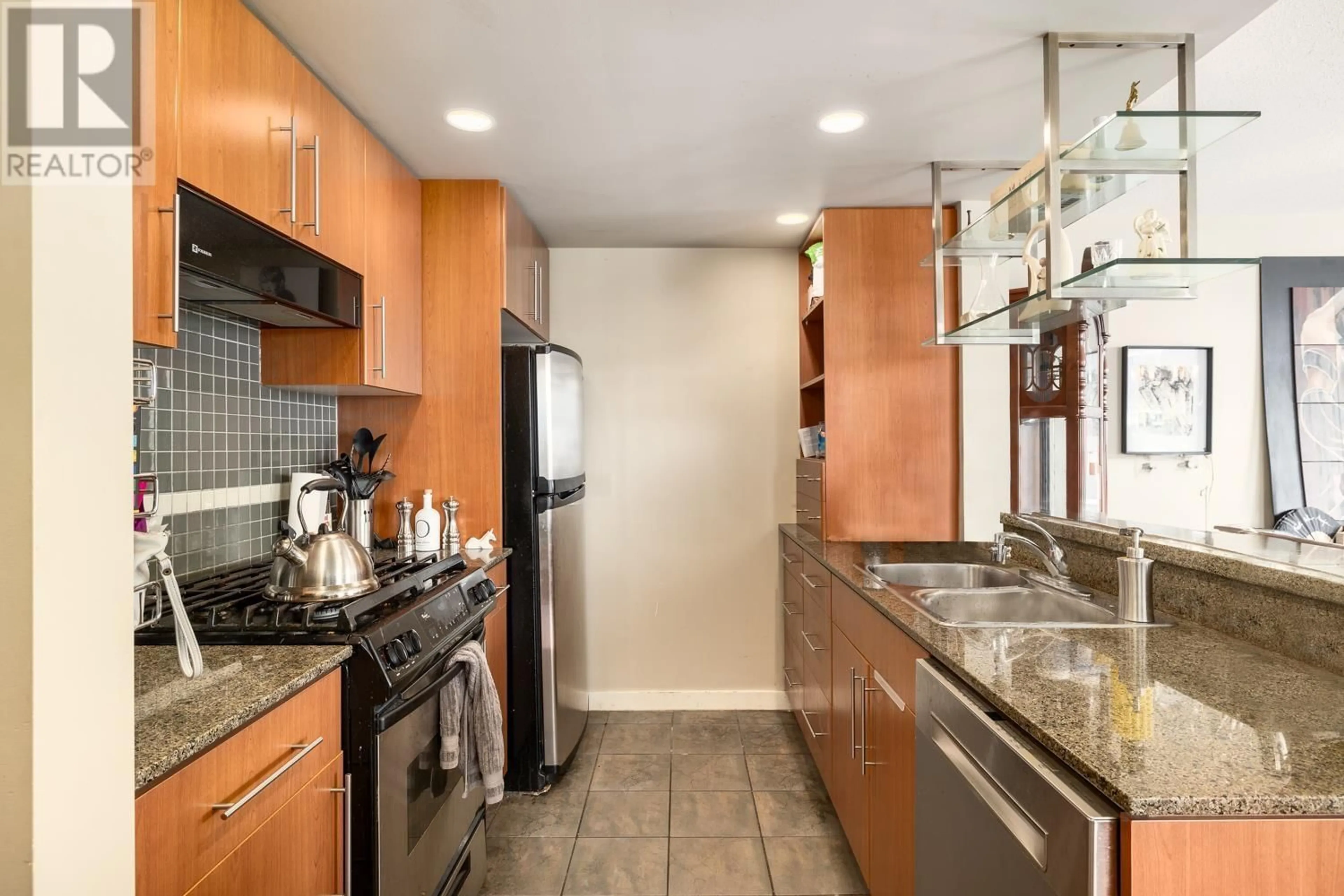 Standard kitchen for 2502 583 BEACH CRESCENT, Vancouver British Columbia V6Z3E6