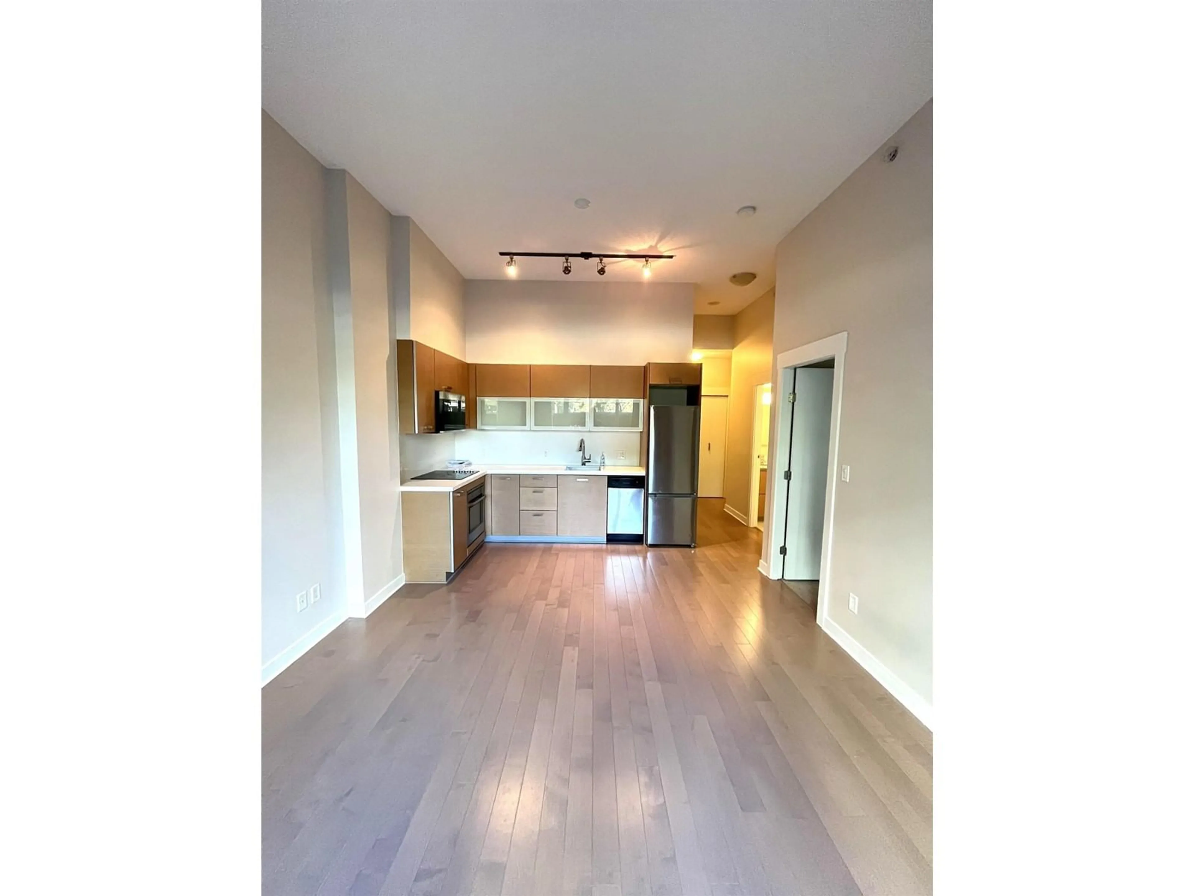 Other indoor space for 102 13380 108 AVENUE, Surrey British Columbia V3T0E7