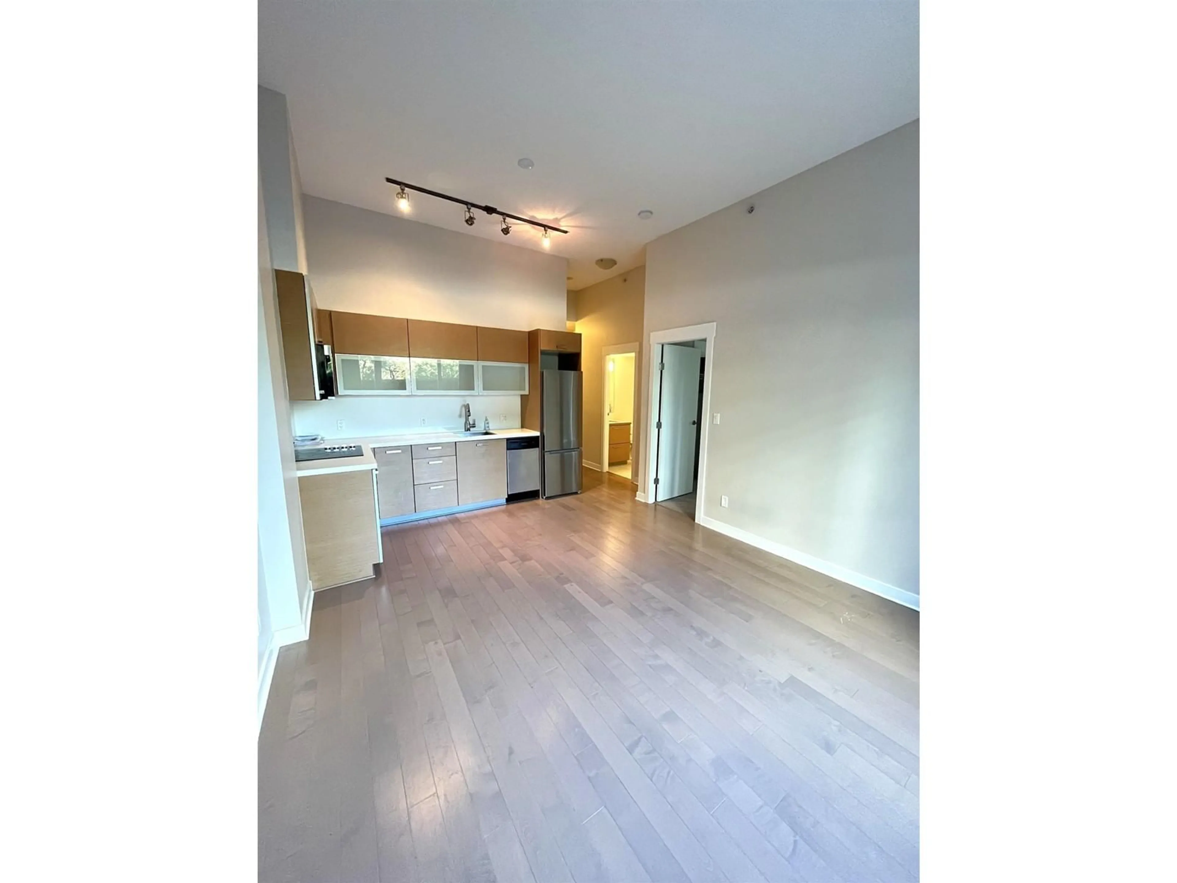 A pic of a room for 102 13380 108 AVENUE, Surrey British Columbia V3T0E7