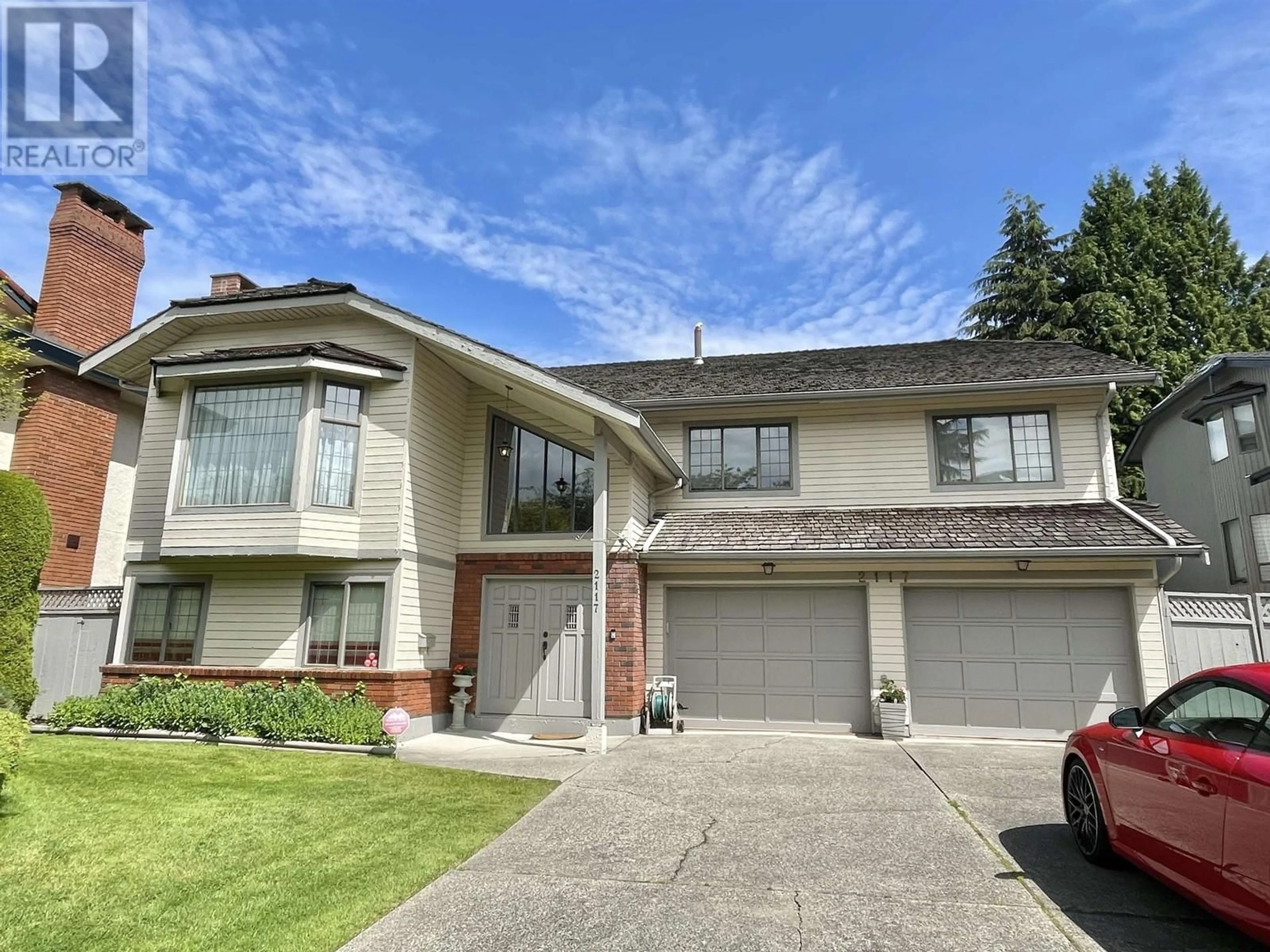 Frontside or backside of a home for 2117 KNIGHTSWOOD PLACE, Burnaby British Columbia V5A4B9