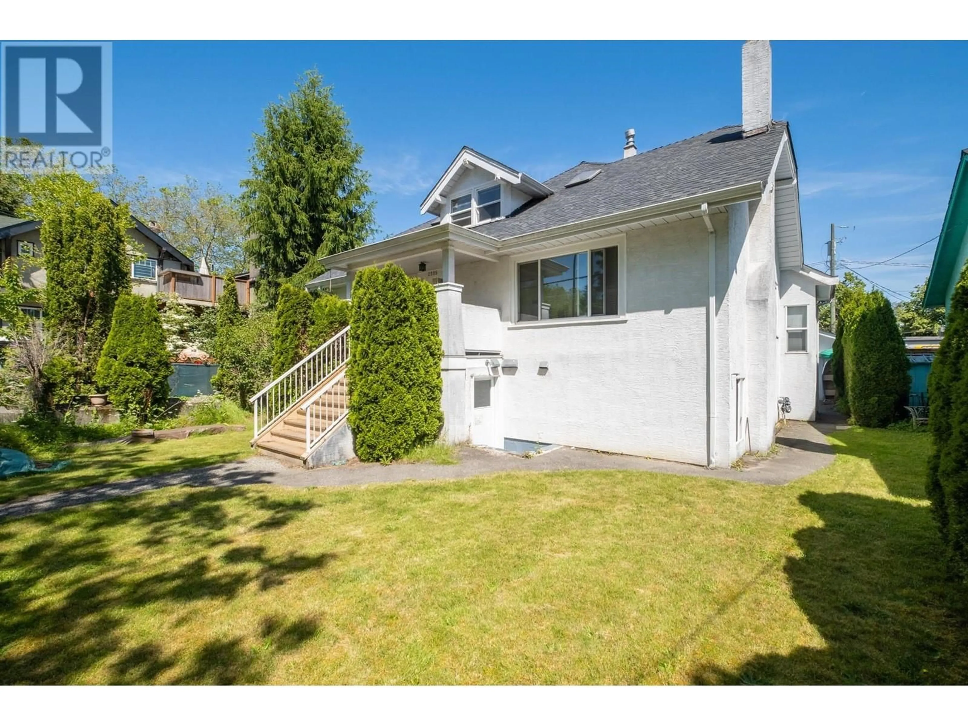 Frontside or backside of a home for 2885 W 10TH AVENUE, Vancouver British Columbia V6K2K2