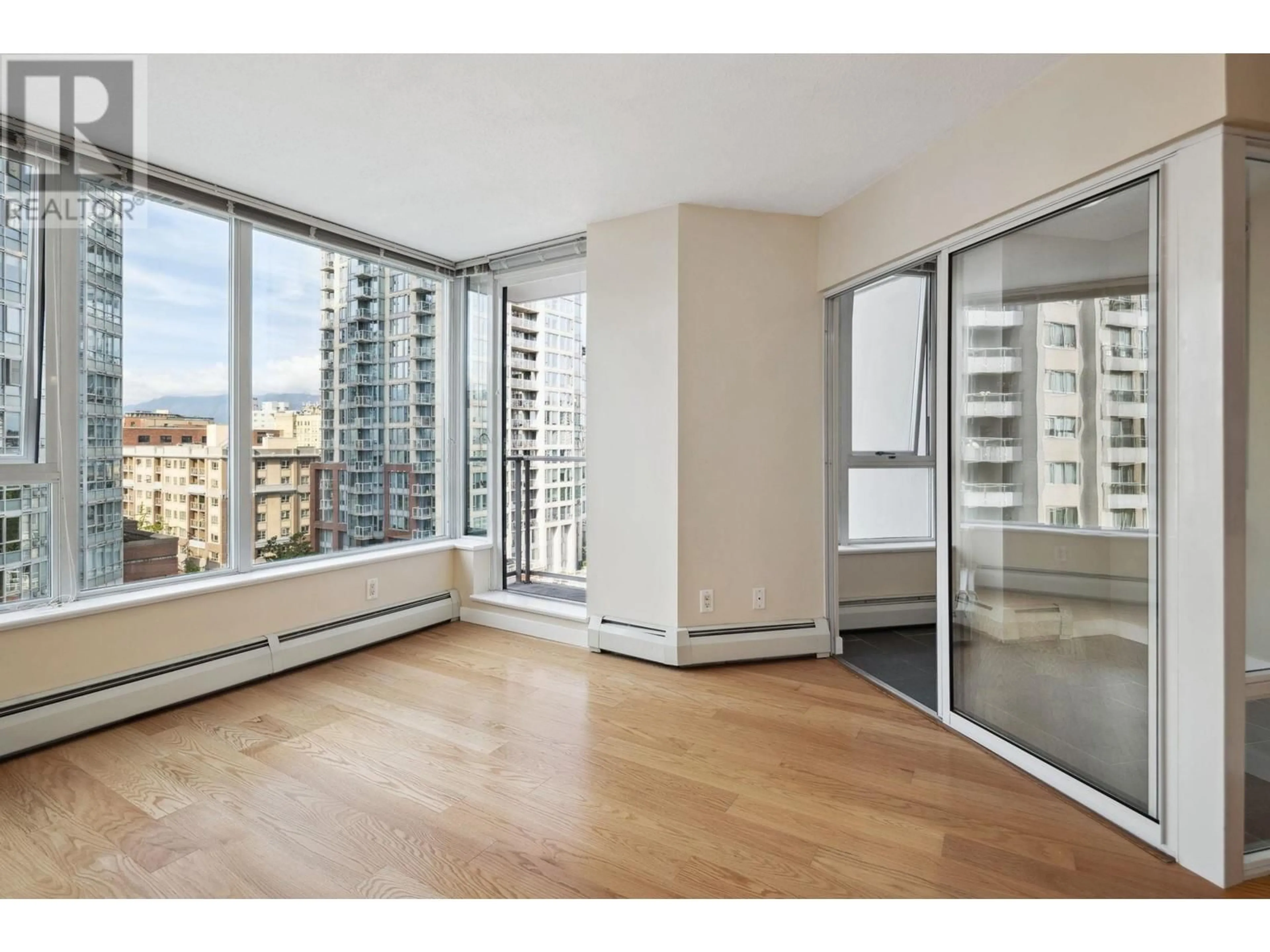 A pic of a room, wood floors for 907 58 KEEFER PLACE, Vancouver British Columbia V6B0B8