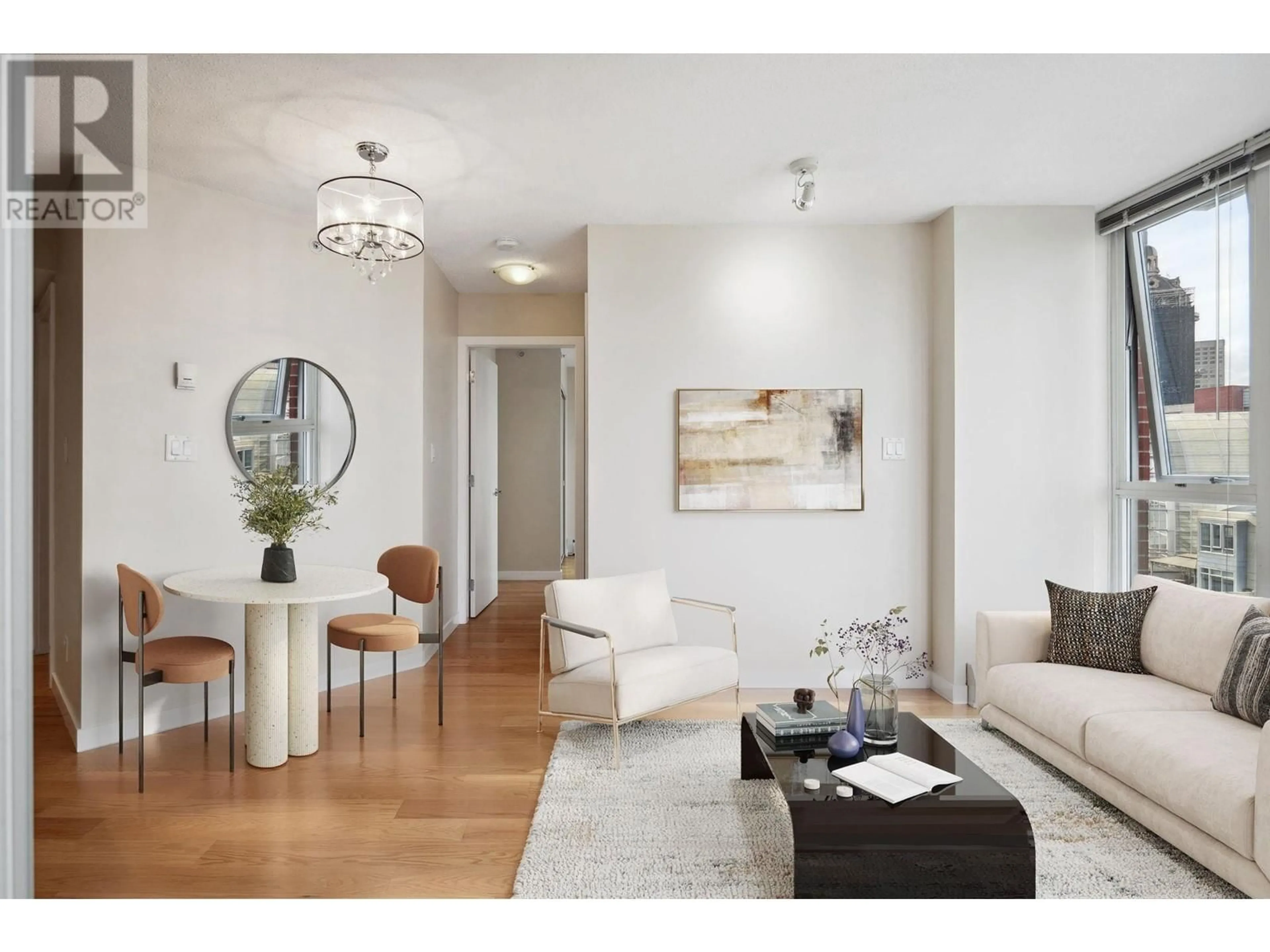 Living room, wood floors for 907 58 KEEFER PLACE, Vancouver British Columbia V6B0B8