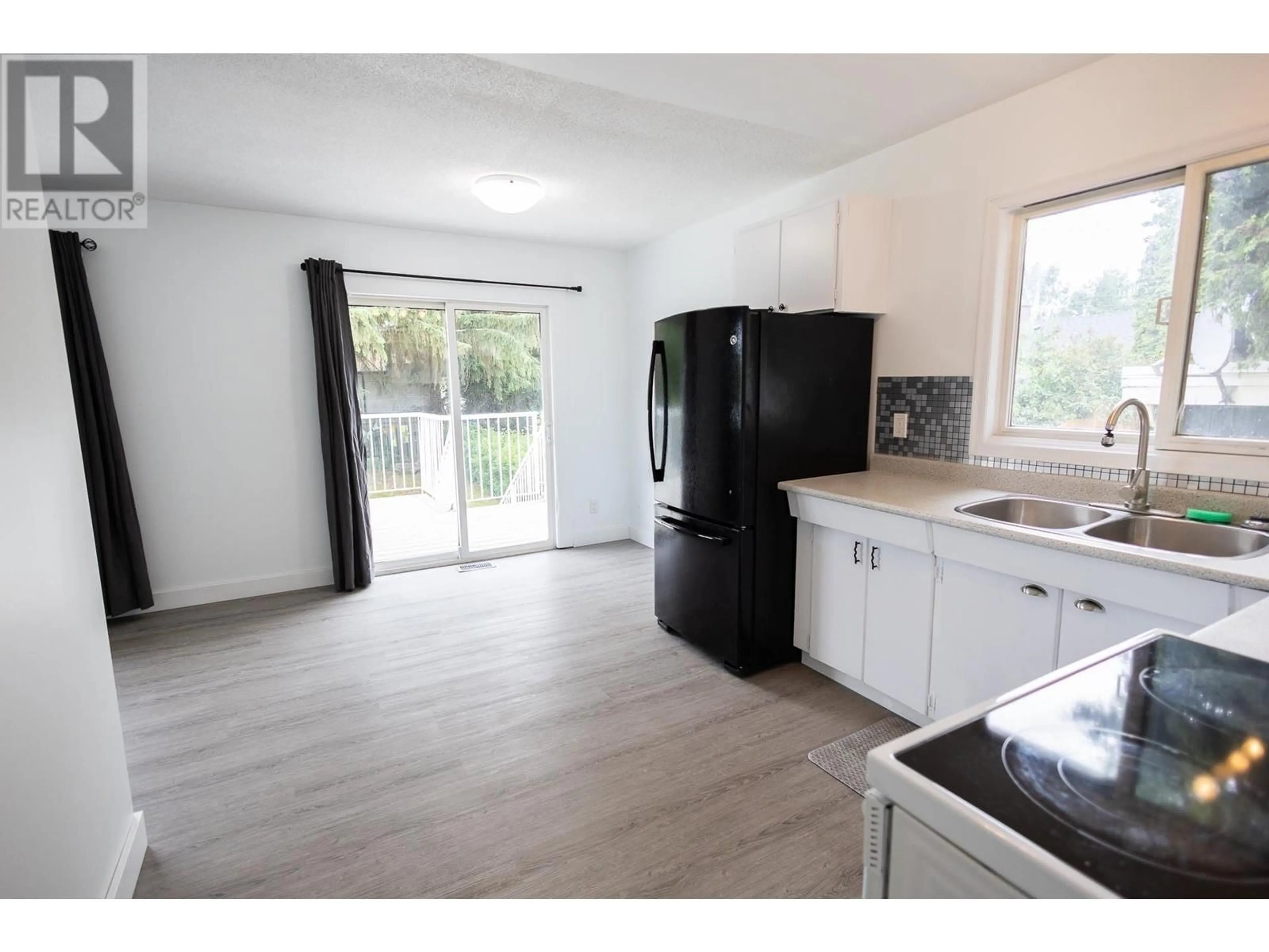 Standard kitchen for 4643 SOUCIE AVENUE, Terrace British Columbia V8G2E8