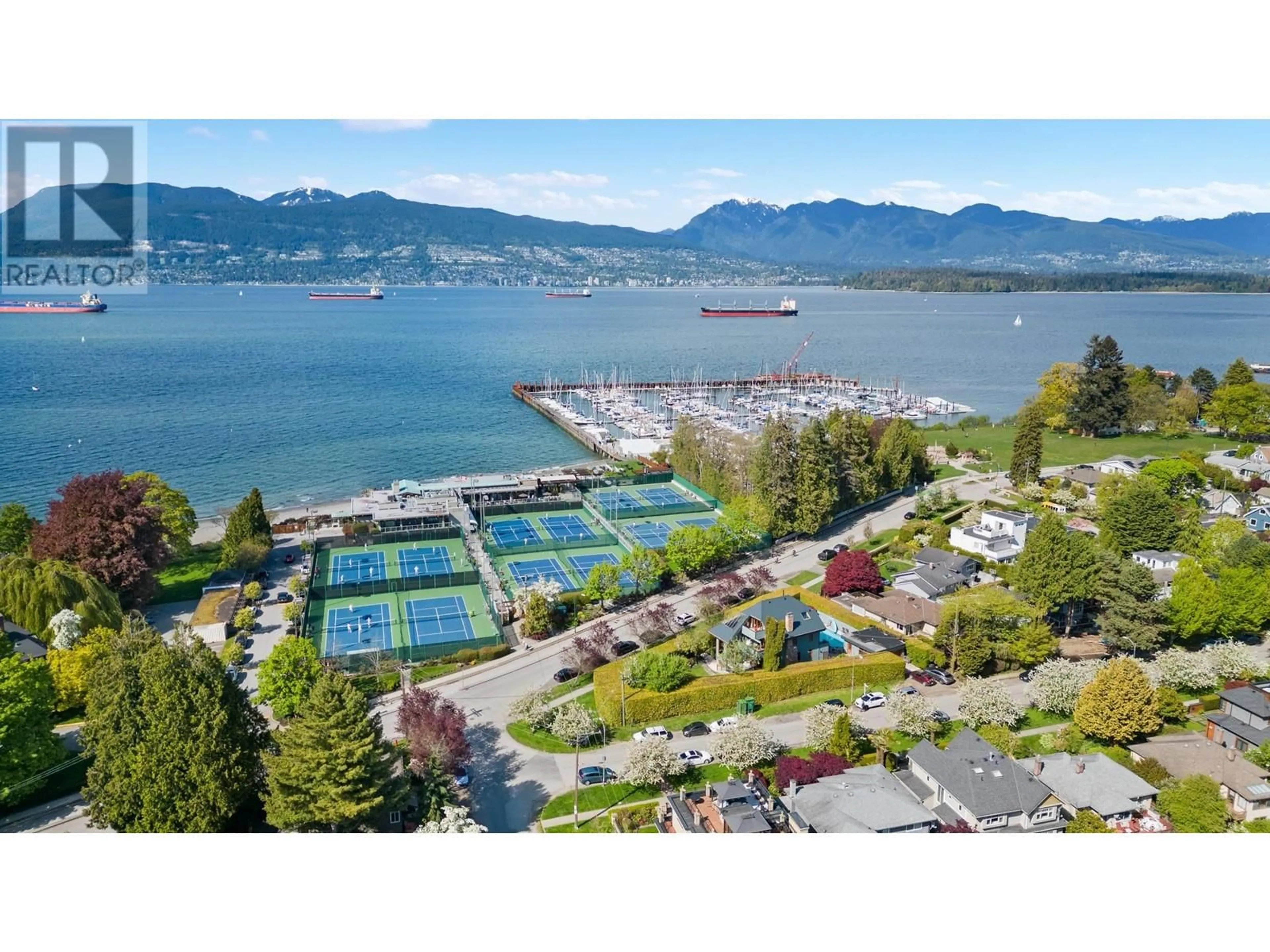 Lakeview for 3850 POINT GREY ROAD, Vancouver British Columbia V6R1B4