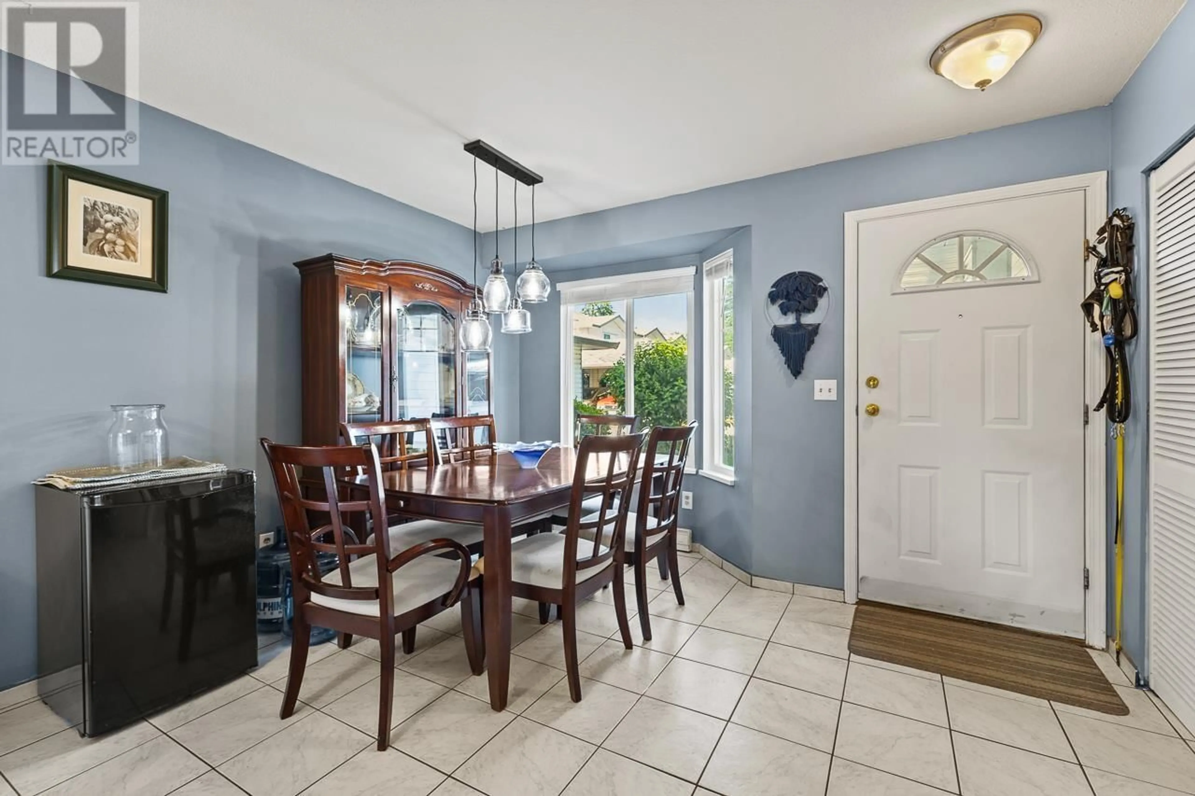 Dining room for 19 11757 207 STREET, Maple Ridge British Columbia V2X1X4