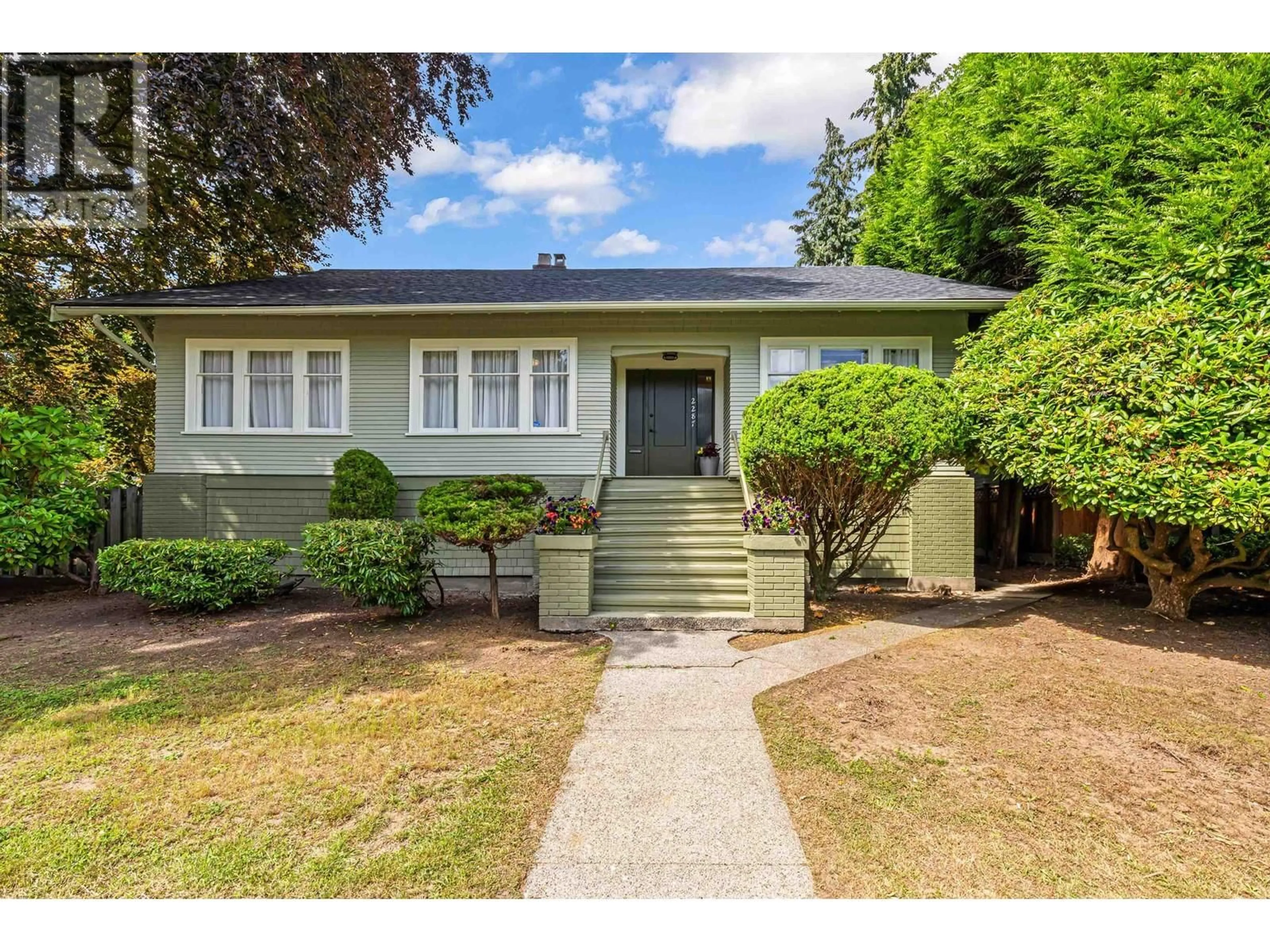 Frontside or backside of a home for 2287 W 37TH AVENUE, Vancouver British Columbia V6M1P2