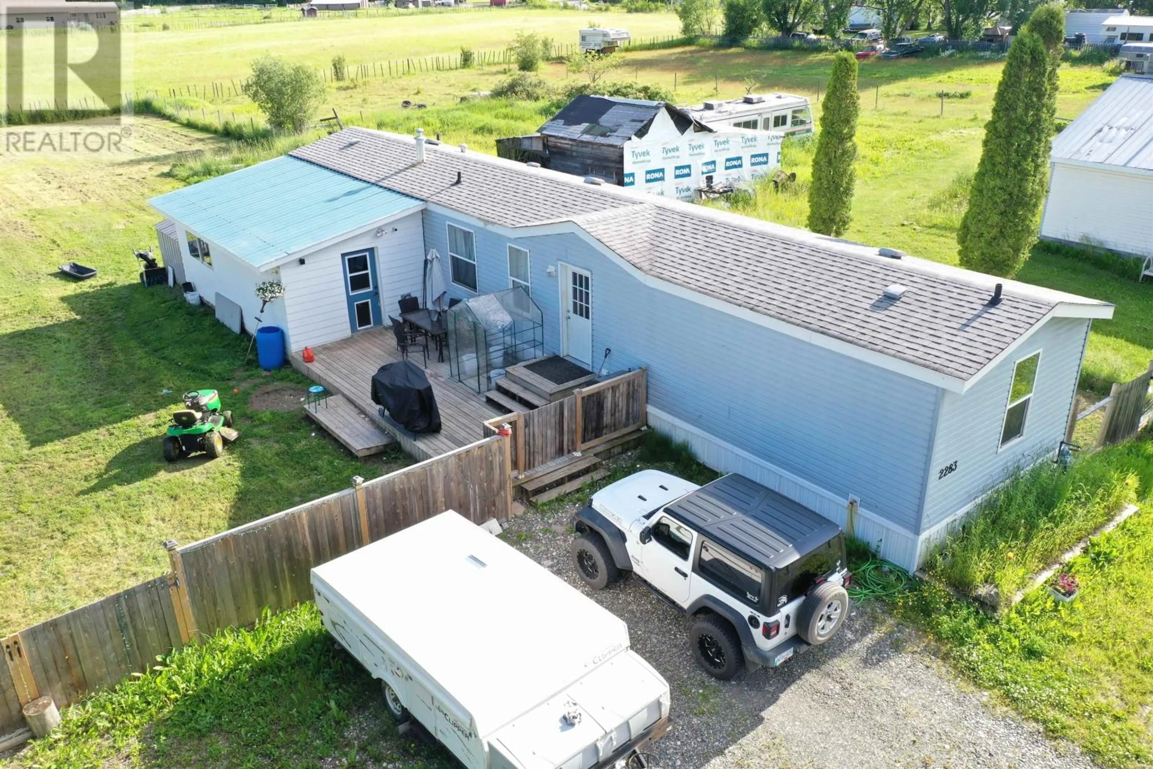 Frontside or backside of a home for 2283 HEATON ROAD, Quesnel British Columbia V2J7C4