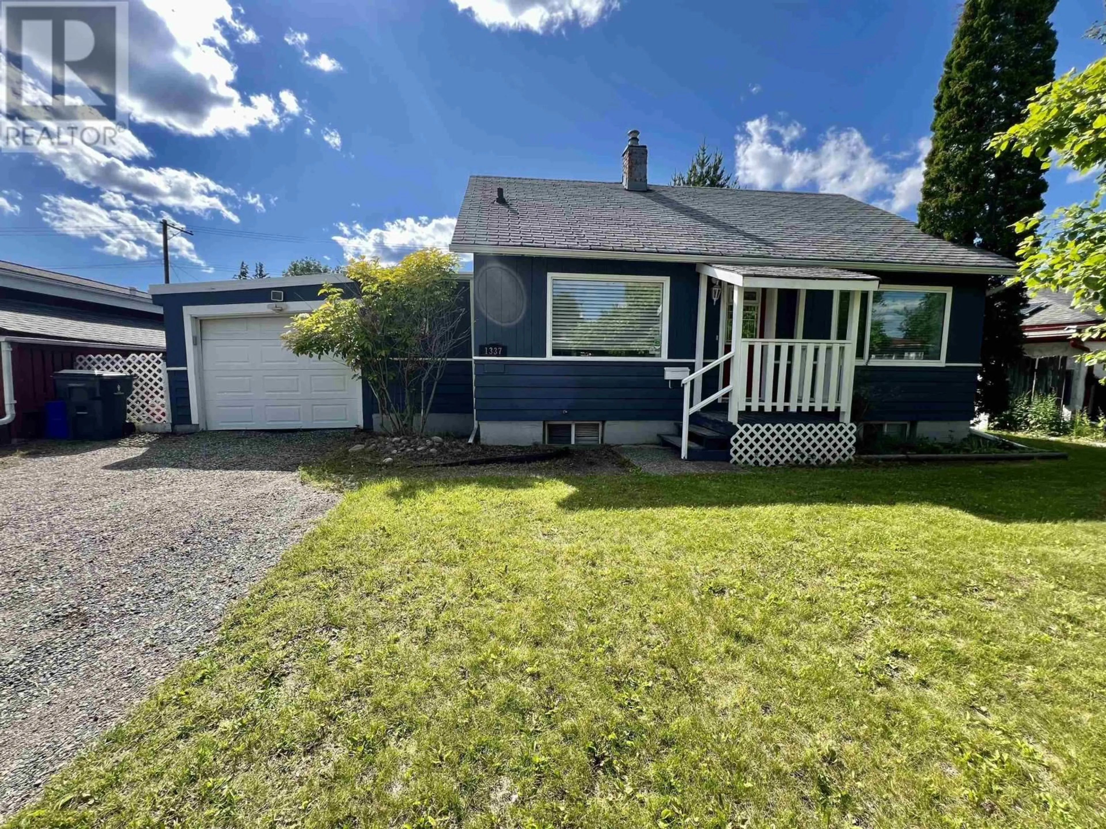 Frontside or backside of a home for 1337 BURDEN STREET, Prince George British Columbia V2M2J5