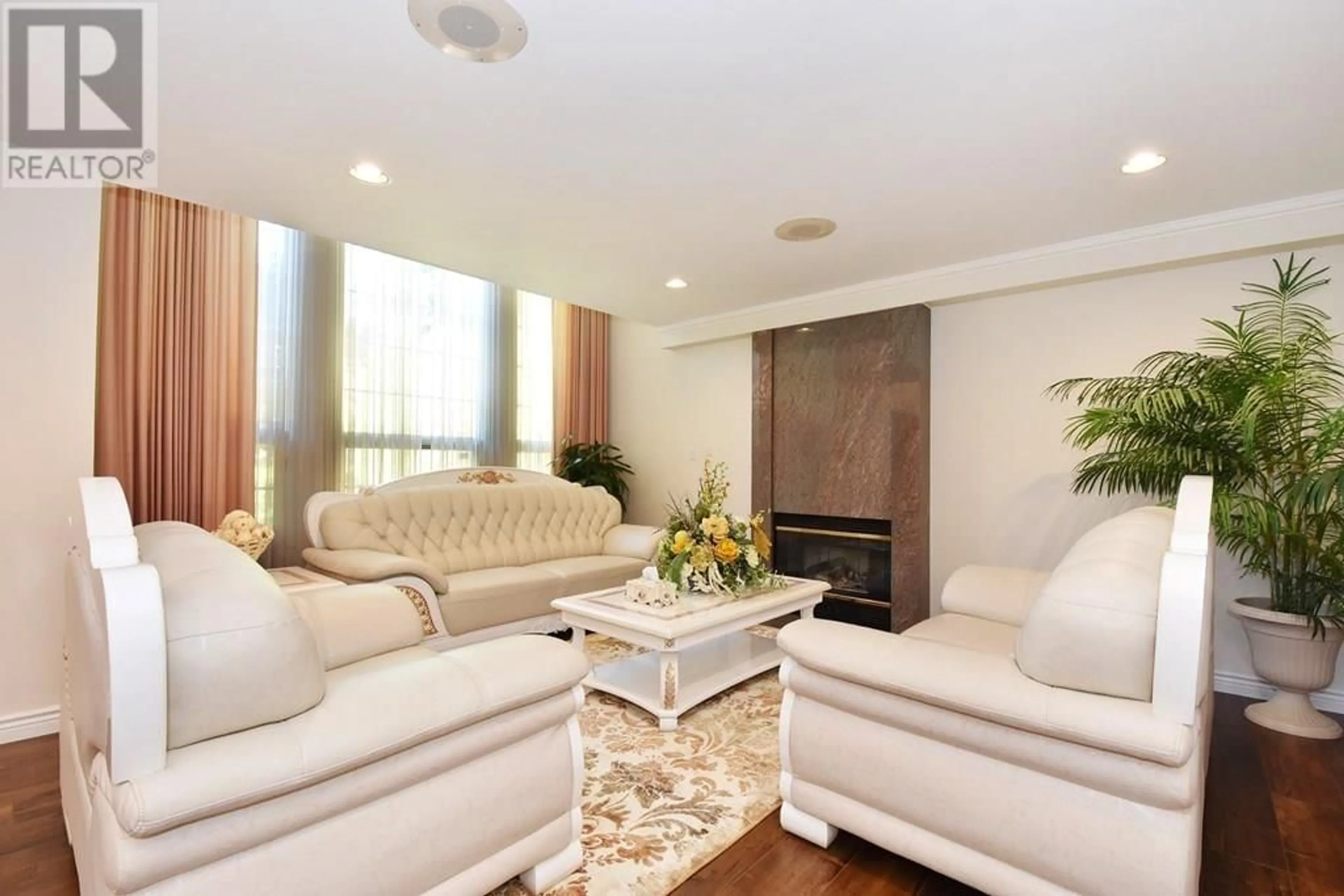 Living room for 5978 ANGUS DRIVE, Vancouver British Columbia V6M3P1