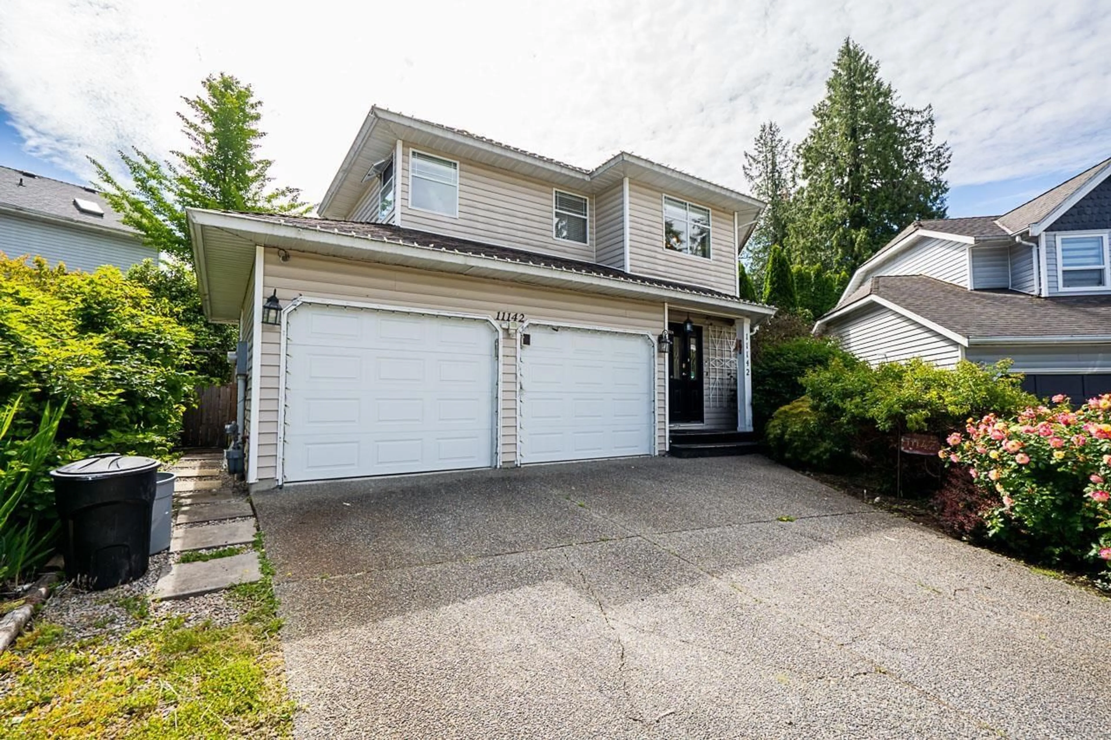 Frontside or backside of a home for 11142 85A AVENUE, Delta British Columbia V4C7C8