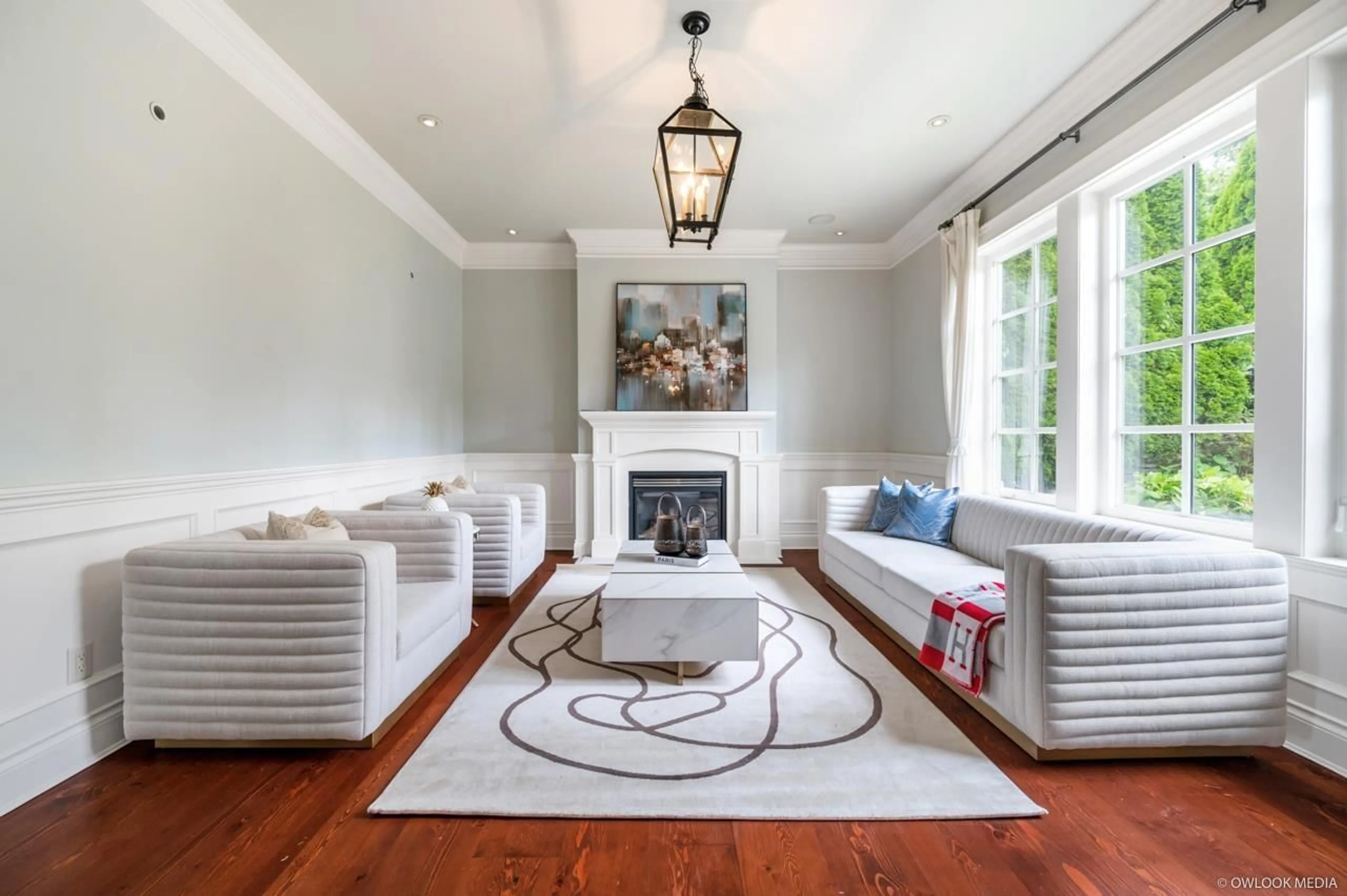 Living room, wood floors for 13922 TERRY ROAD, White Rock British Columbia V4B1A2