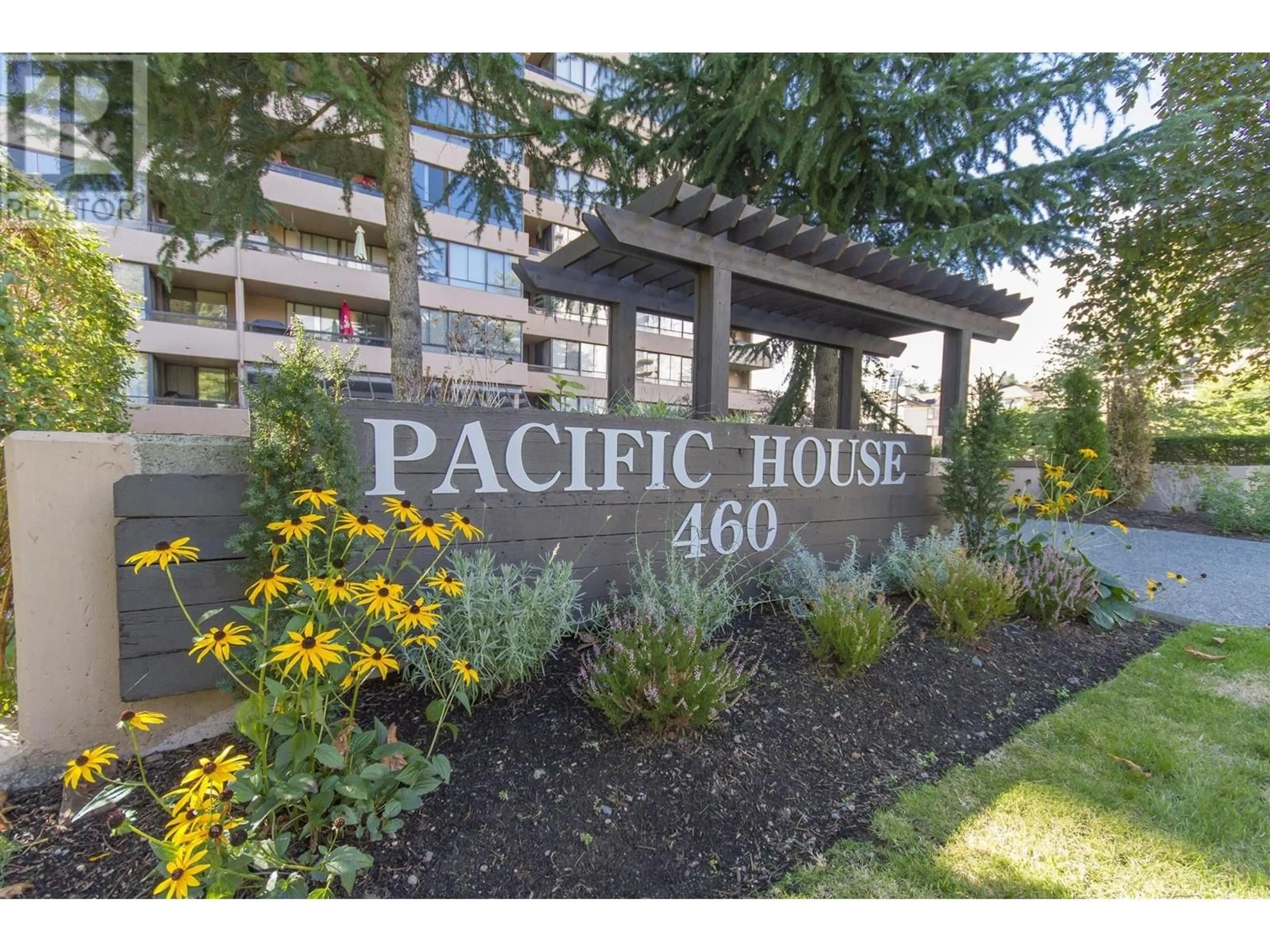 A pic from exterior of the house or condo for 409 460 WESTVIEW STREET, Coquitlam British Columbia V3K6C9
