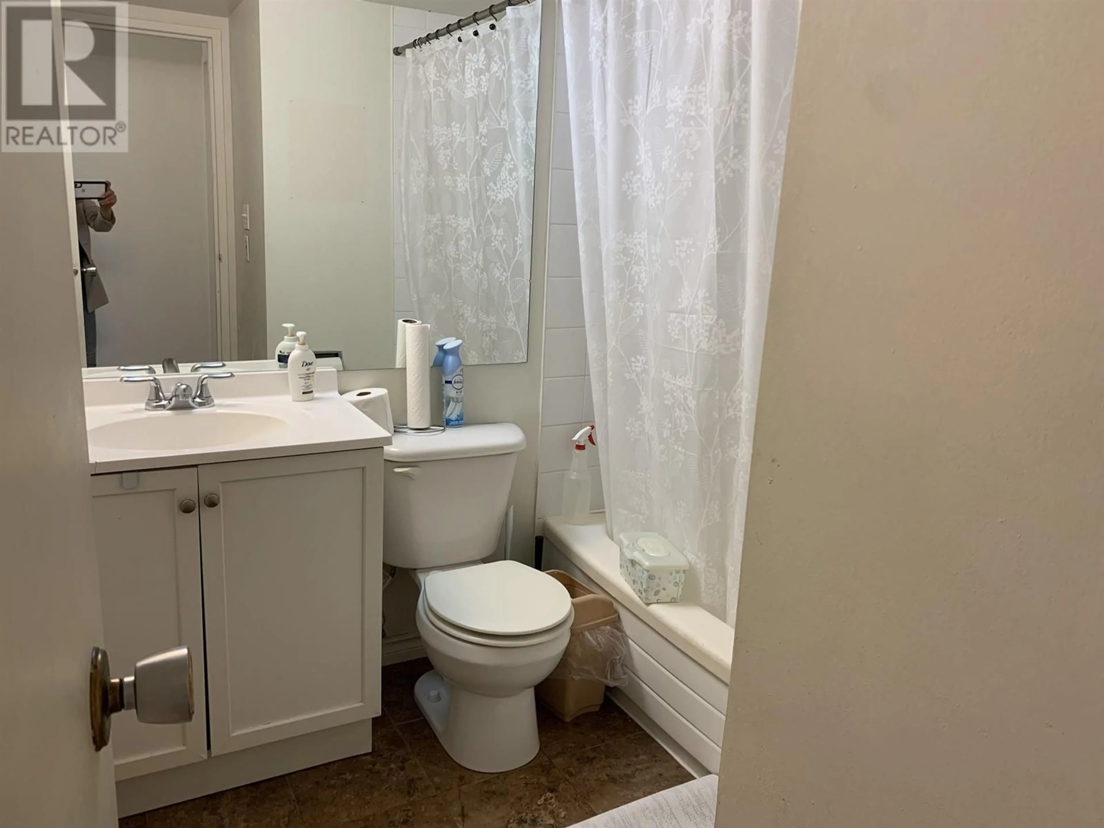 Standard bathroom, not visible floor for 303 7260 LINDSAY ROAD, Richmond British Columbia V7C3M6