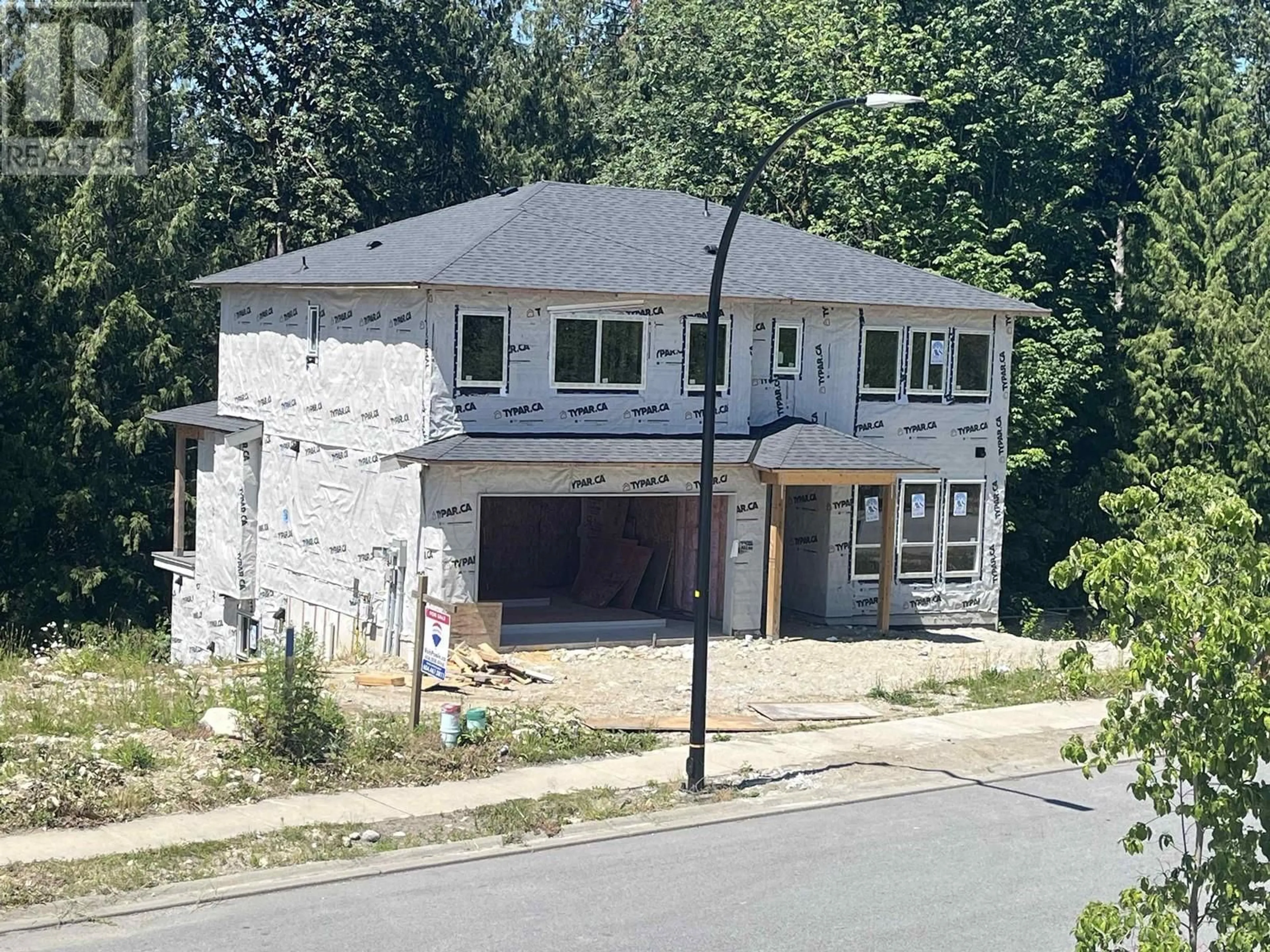 Frontside or backside of a home, the street view for 23349 CROSS ROAD, Maple Ridge British Columbia V4R0C8