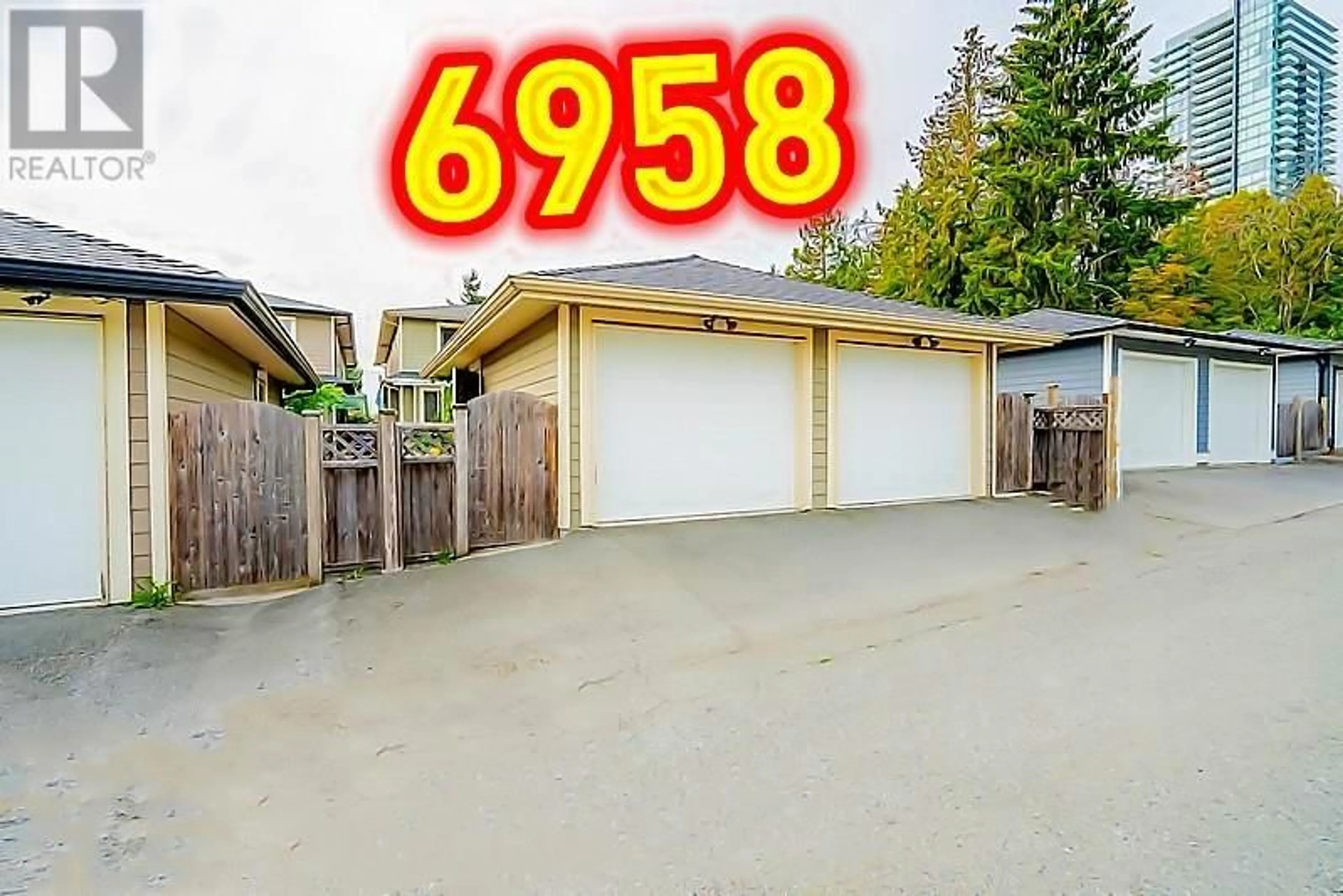 A pic from exterior of the house or condo for 6958 DUNBLANE AVENUE, Burnaby British Columbia V5J4G2