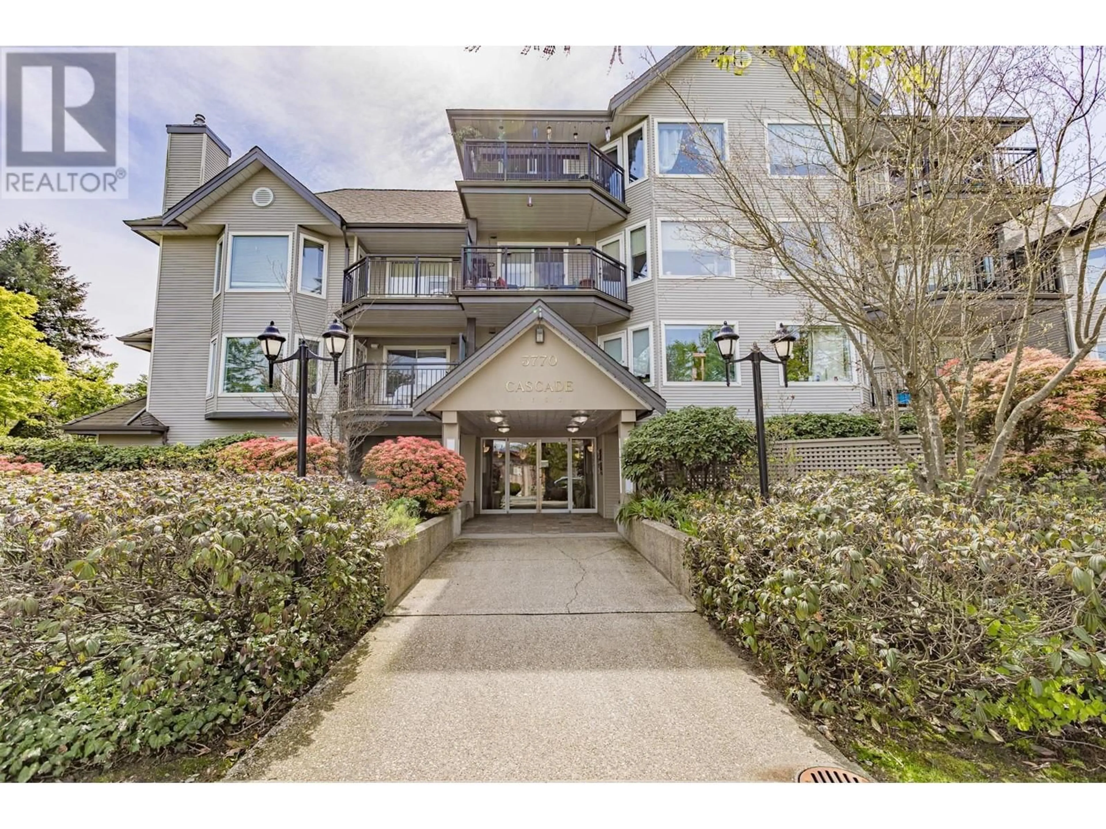 A pic from exterior of the house or condo for 217 3770 MANOR STREET, Burnaby British Columbia V5G4T5