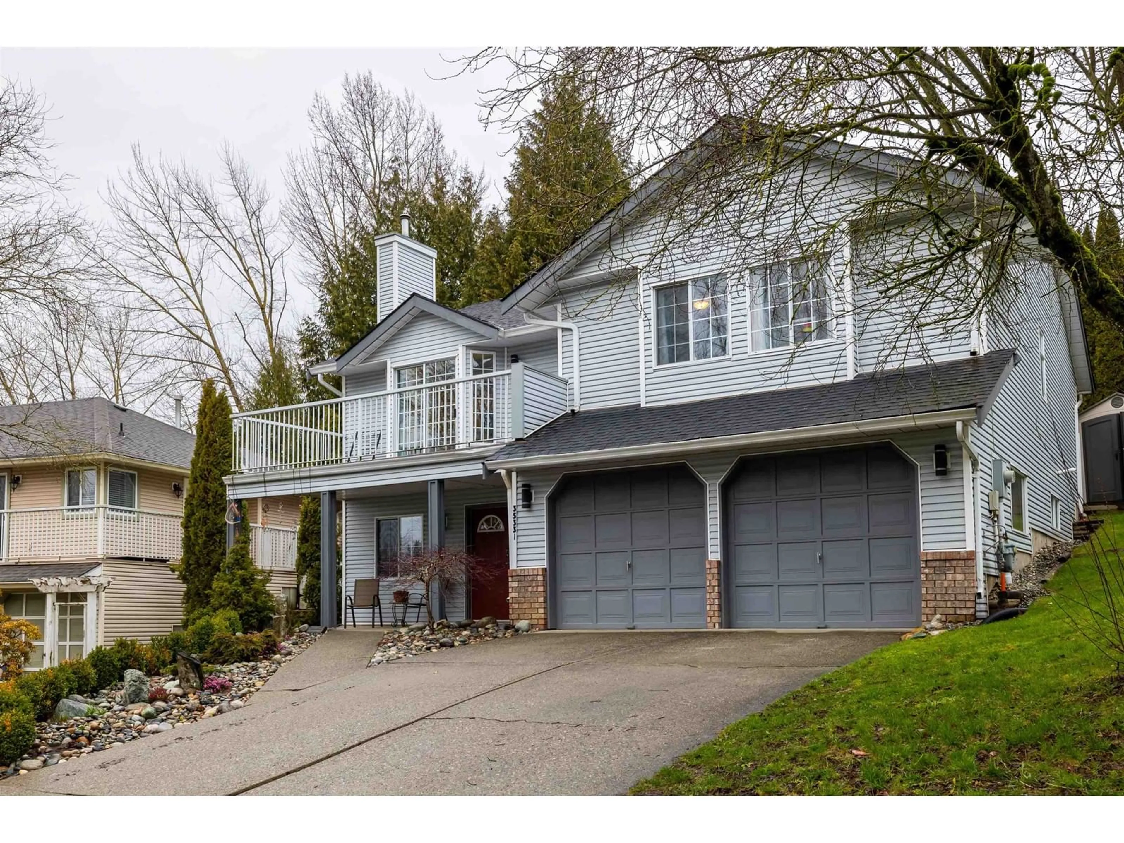 Frontside or backside of a home for 35331 SANDY HILL ROAD, Abbotsford British Columbia V3G1J2