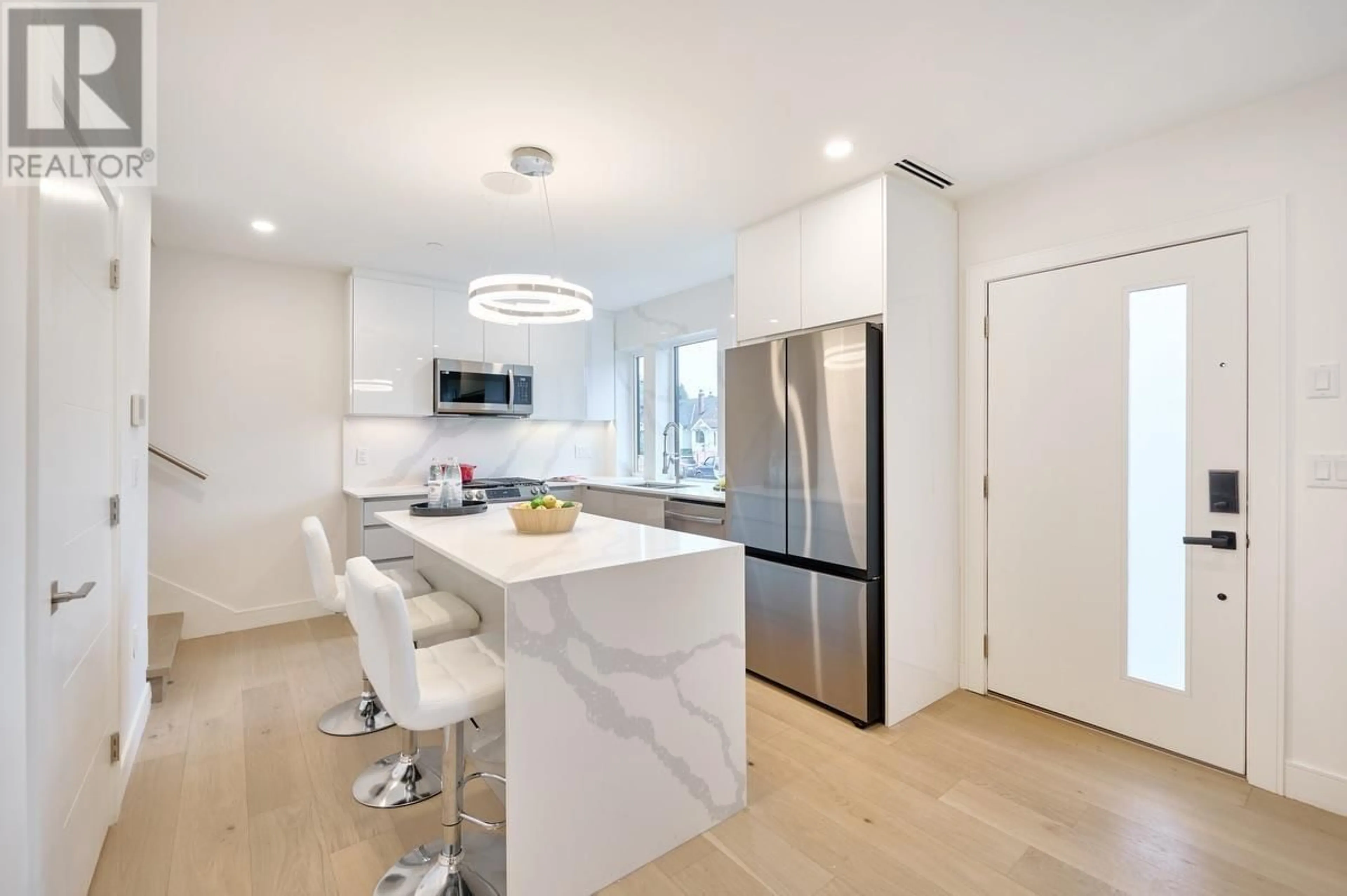 Contemporary kitchen for 3509 TRIUMPH STREET, Vancouver British Columbia V5K1V2