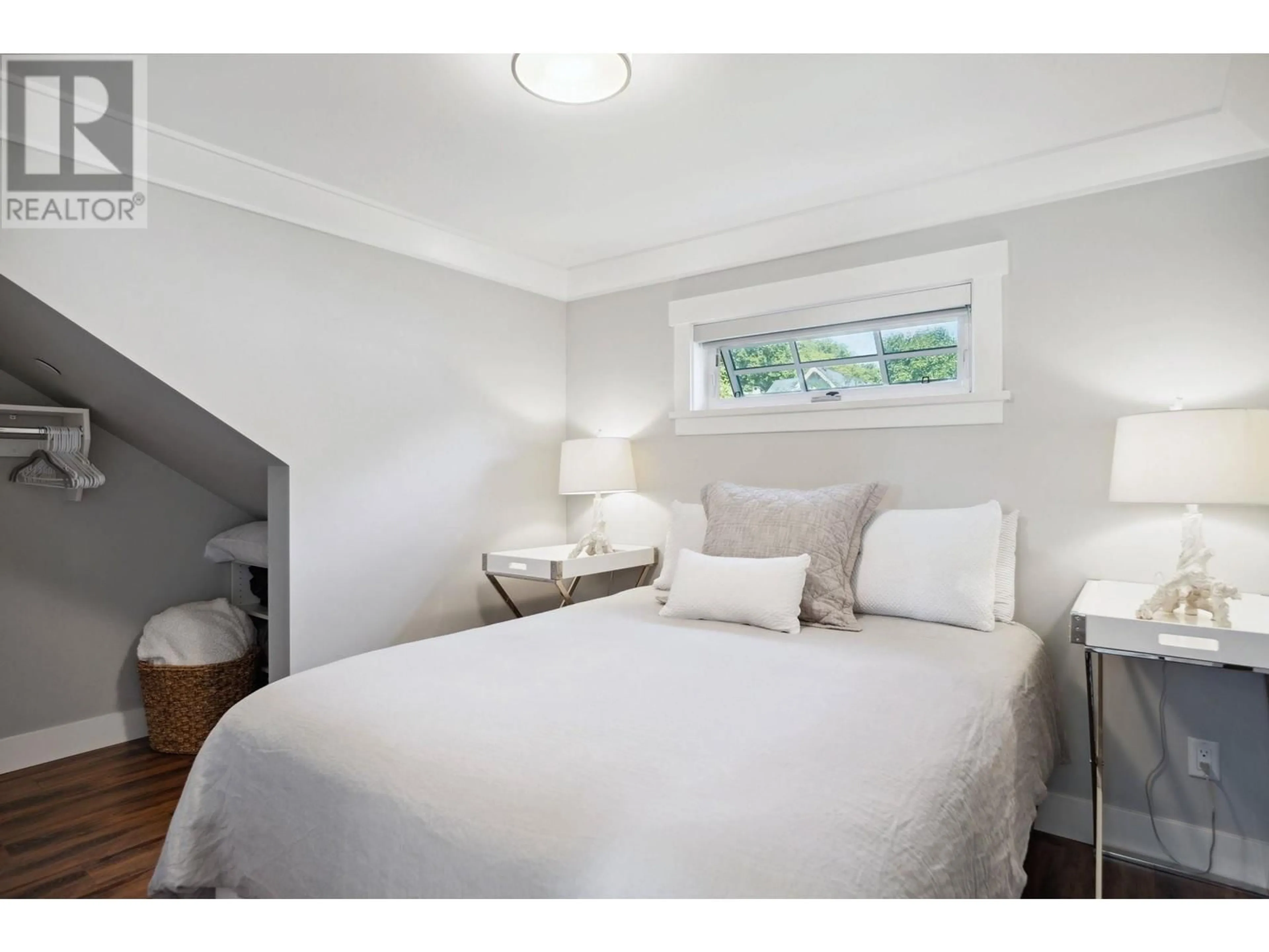 A pic of a room for 2596 W 14TH AVENUE, Vancouver British Columbia V6K2W7