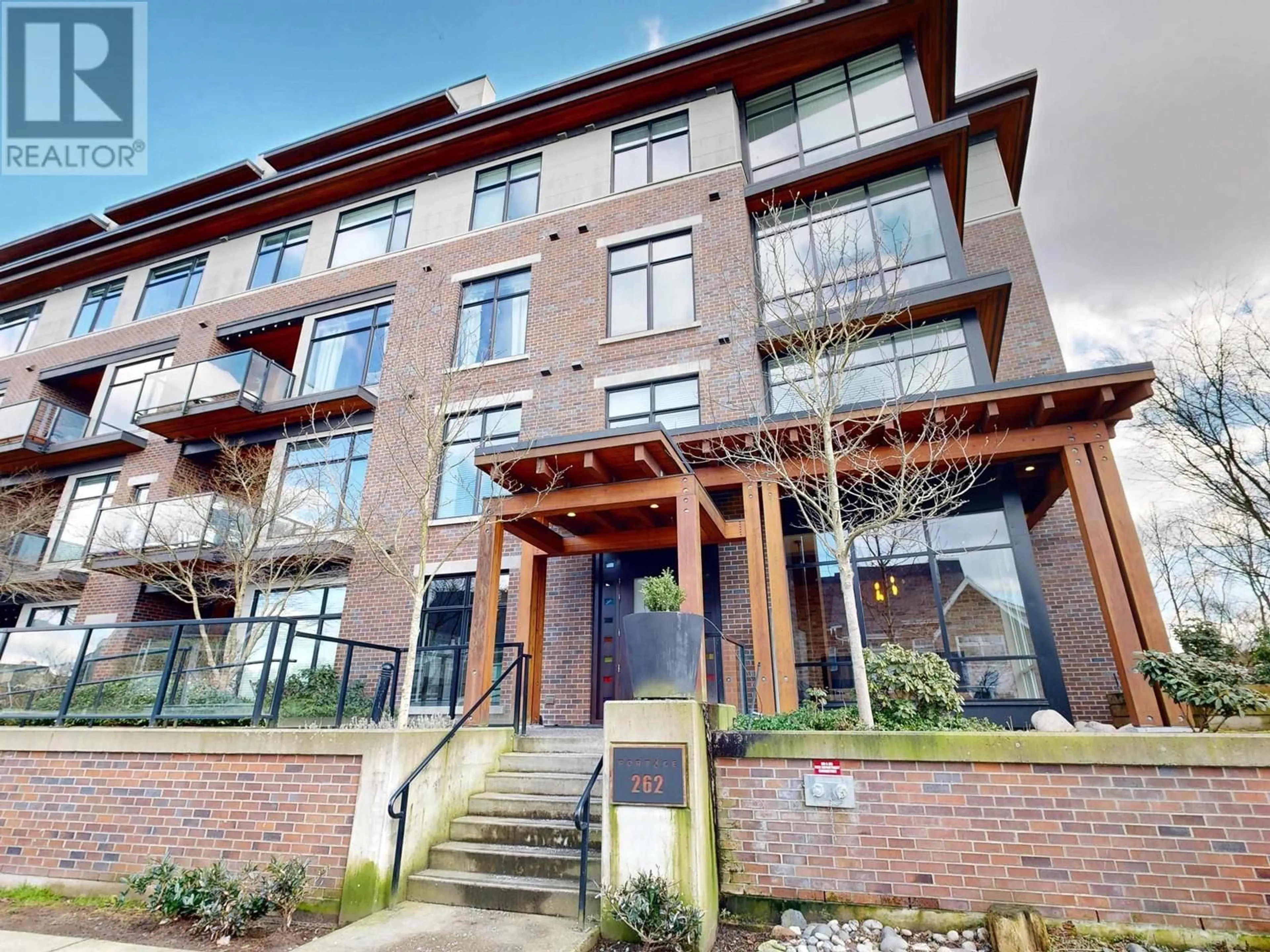 A pic from exterior of the house or condo for 309 262 SALTER STREET, New Westminster British Columbia V3M0J6