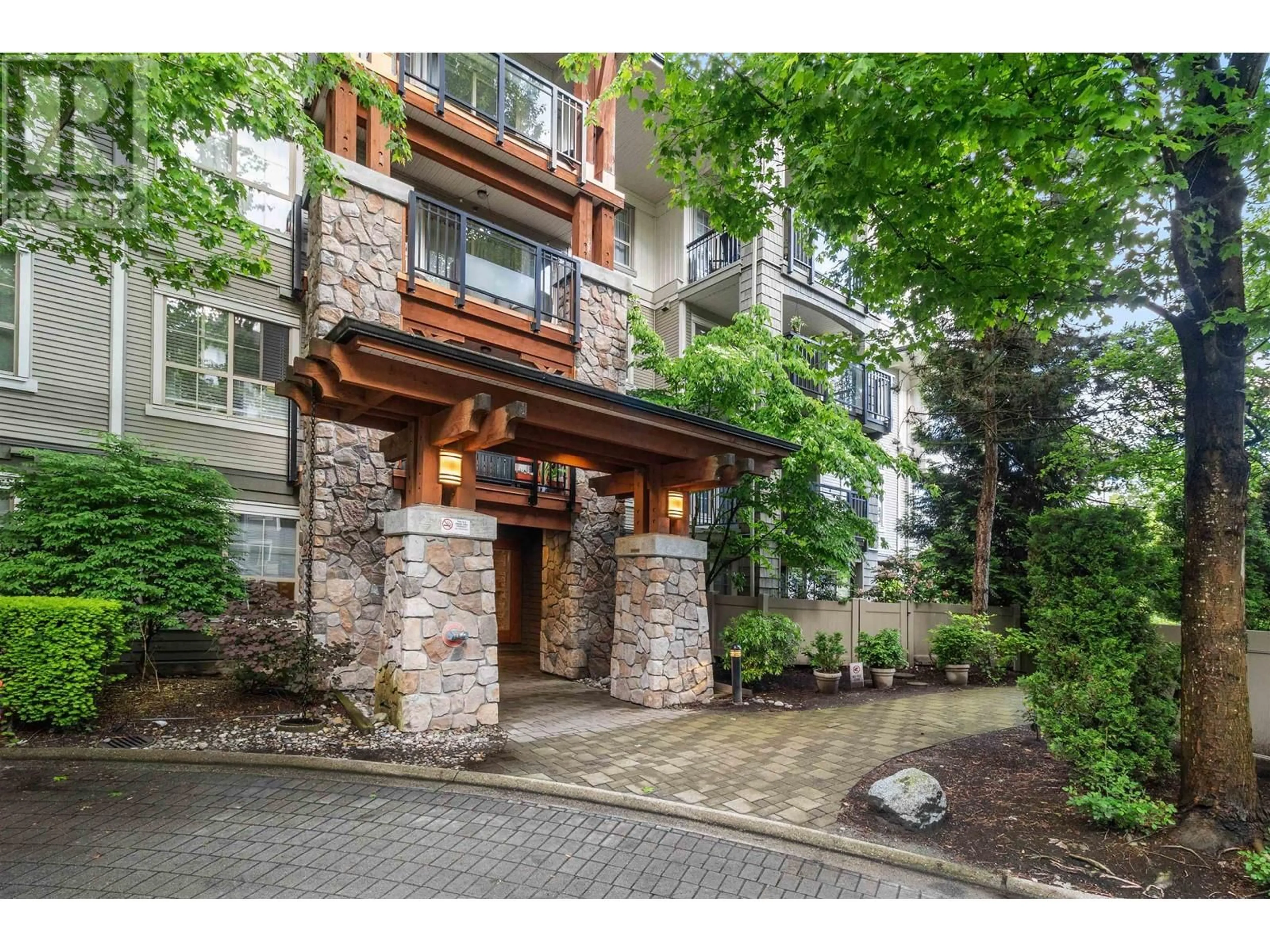 A pic from exterior of the house or condo for 105 2966 SILVER SPRINGS BOULEVARD, Coquitlam British Columbia V3E3S1