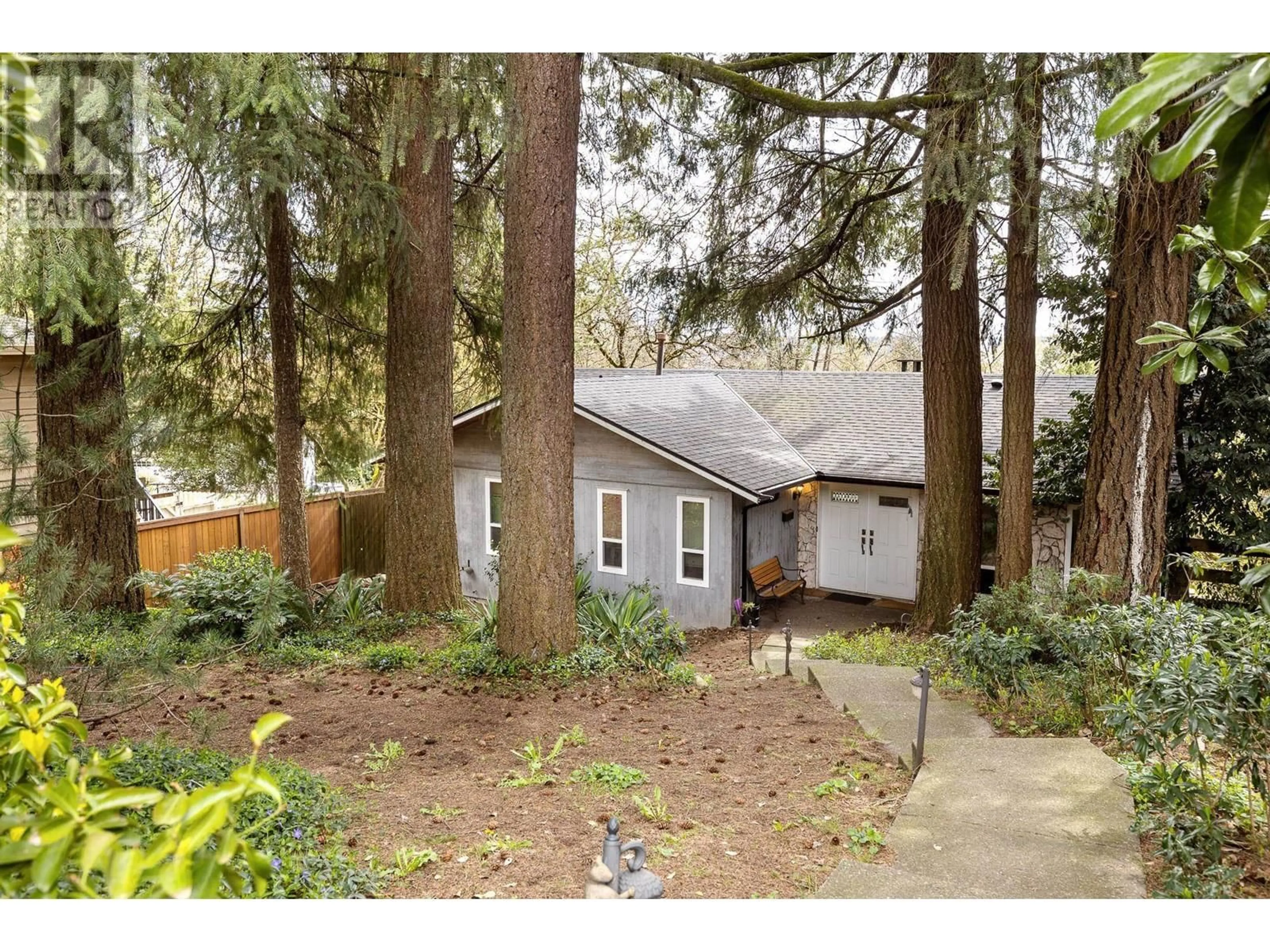 Frontside or backside of a home for 2630 ROGATE AVENUE, Coquitlam British Columbia V3K5S4