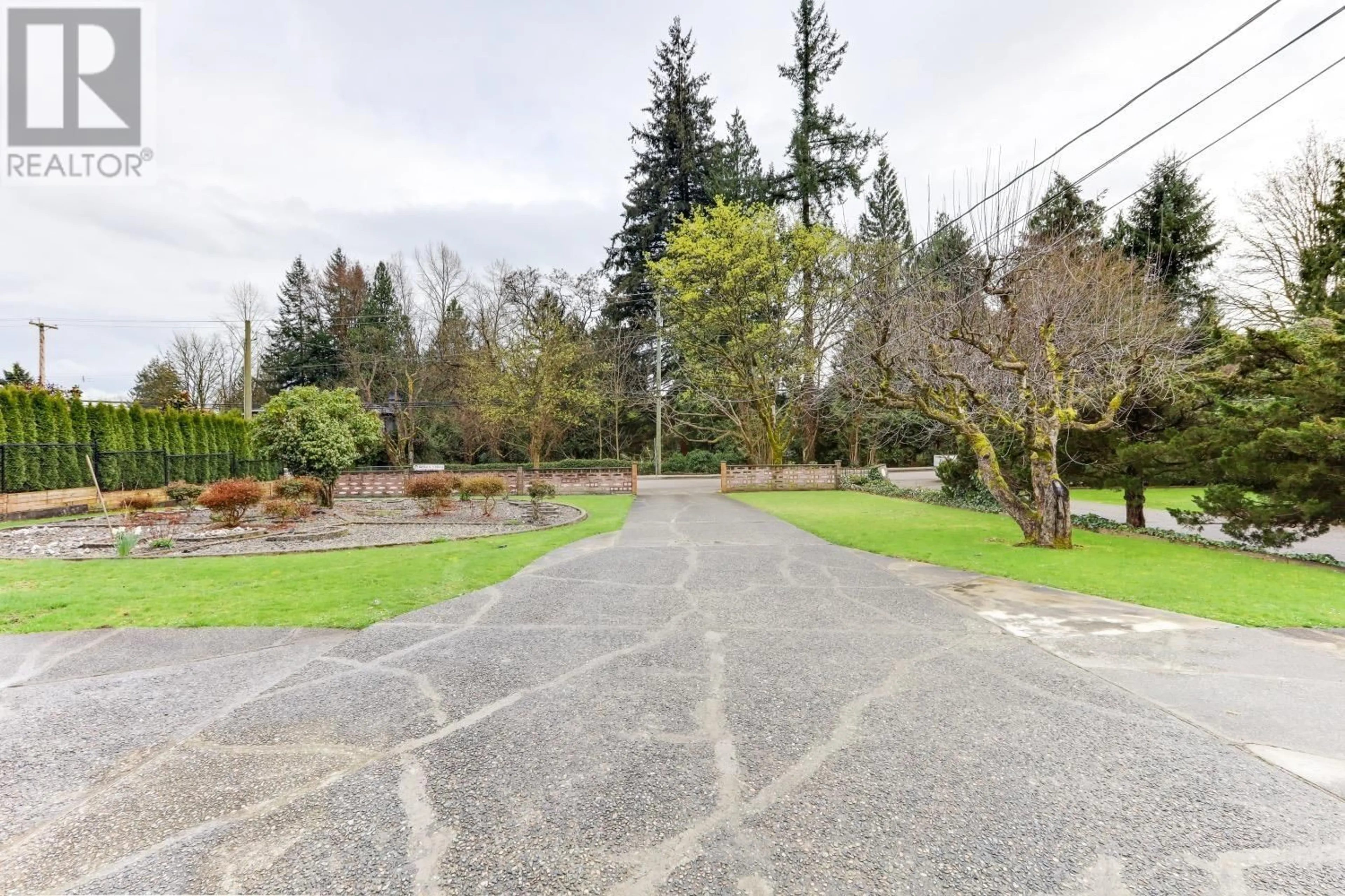 Patio, the fenced backyard for 7765 GOVERNMENT ROAD, Burnaby British Columbia V5A2C7