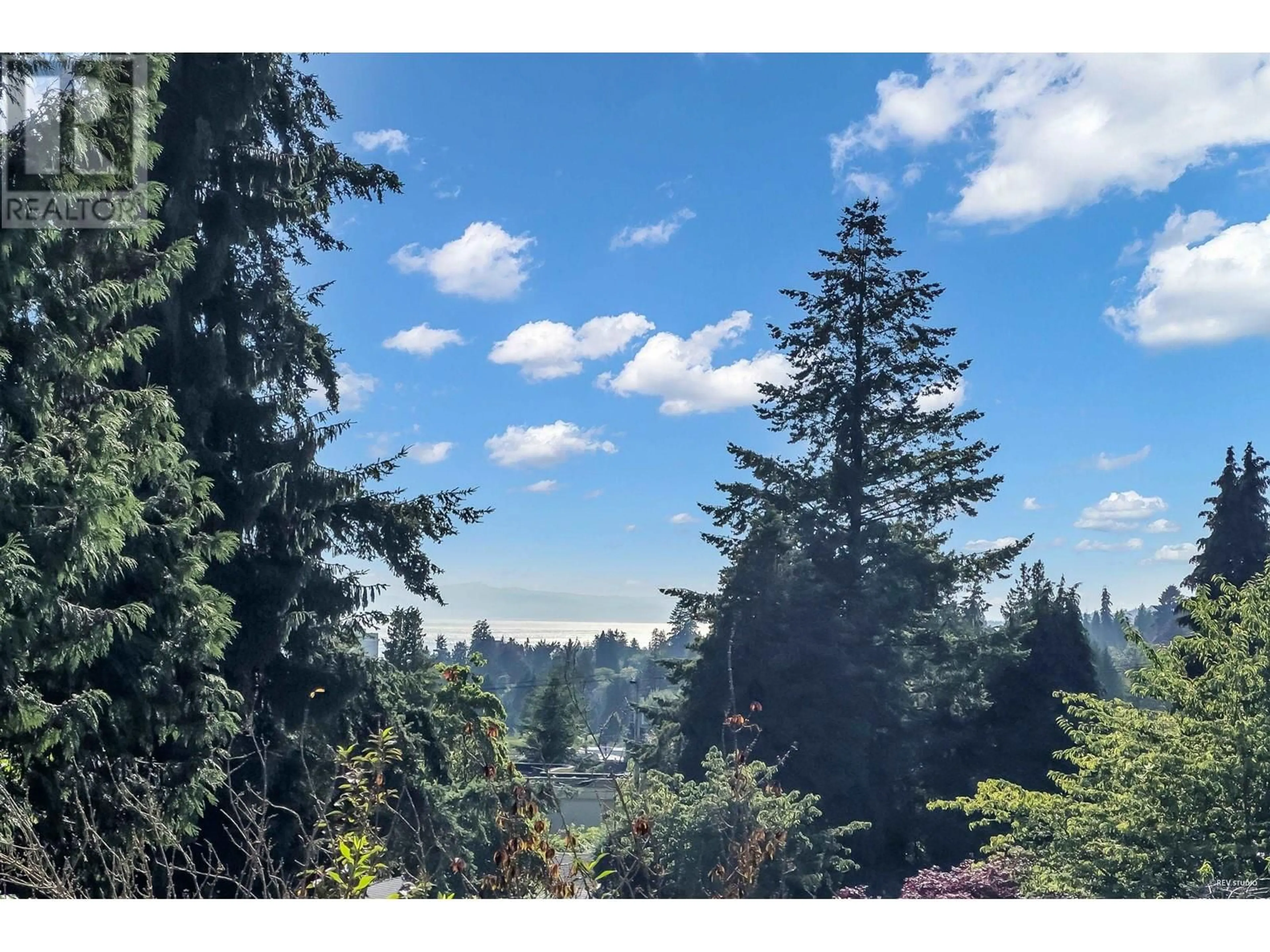 Forest view for 1040 JEFFERSON AVENUE, West Vancouver British Columbia V7T2A5