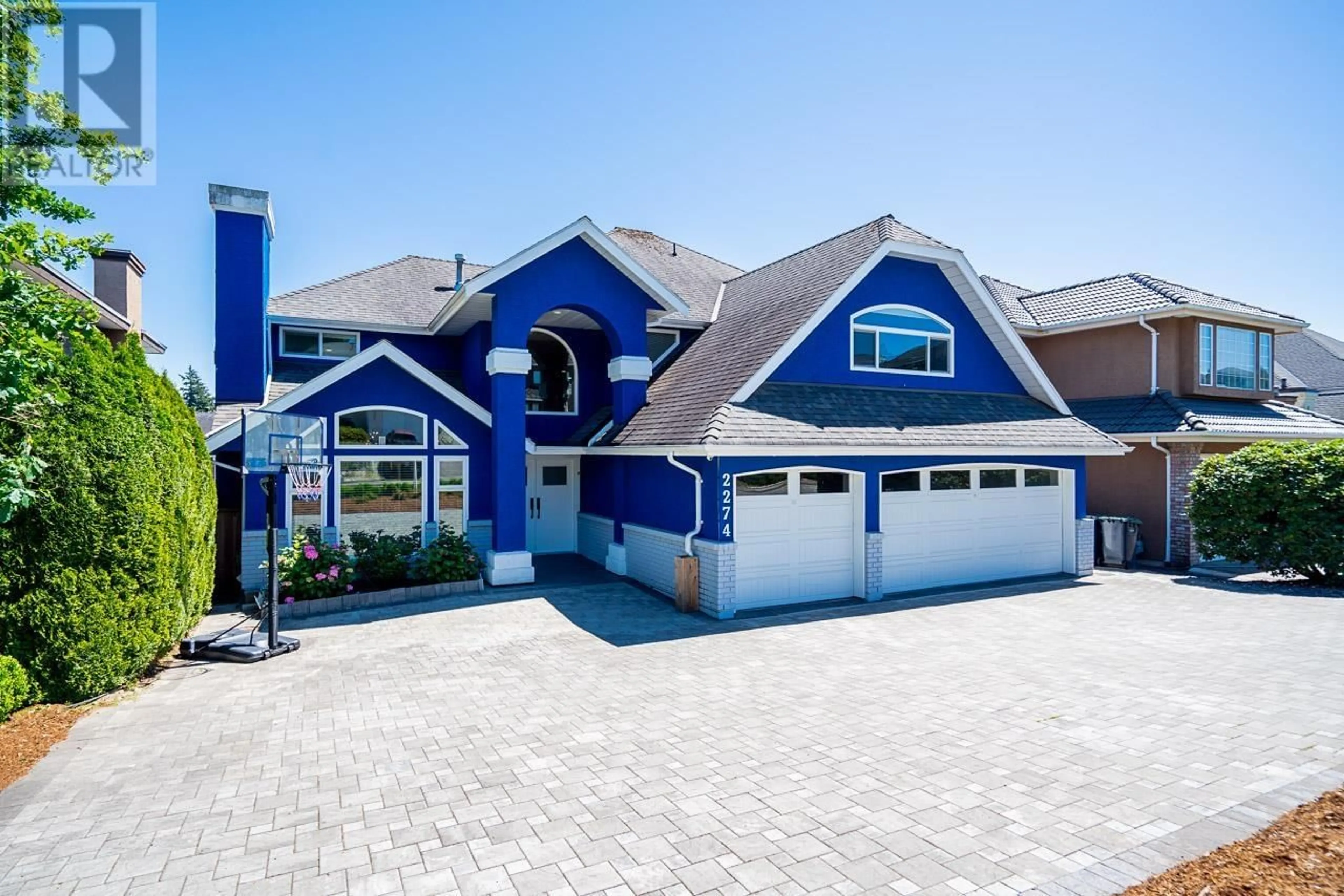 Frontside or backside of a home for 2274 LECLAIR DRIVE, Coquitlam British Columbia V3K6P5