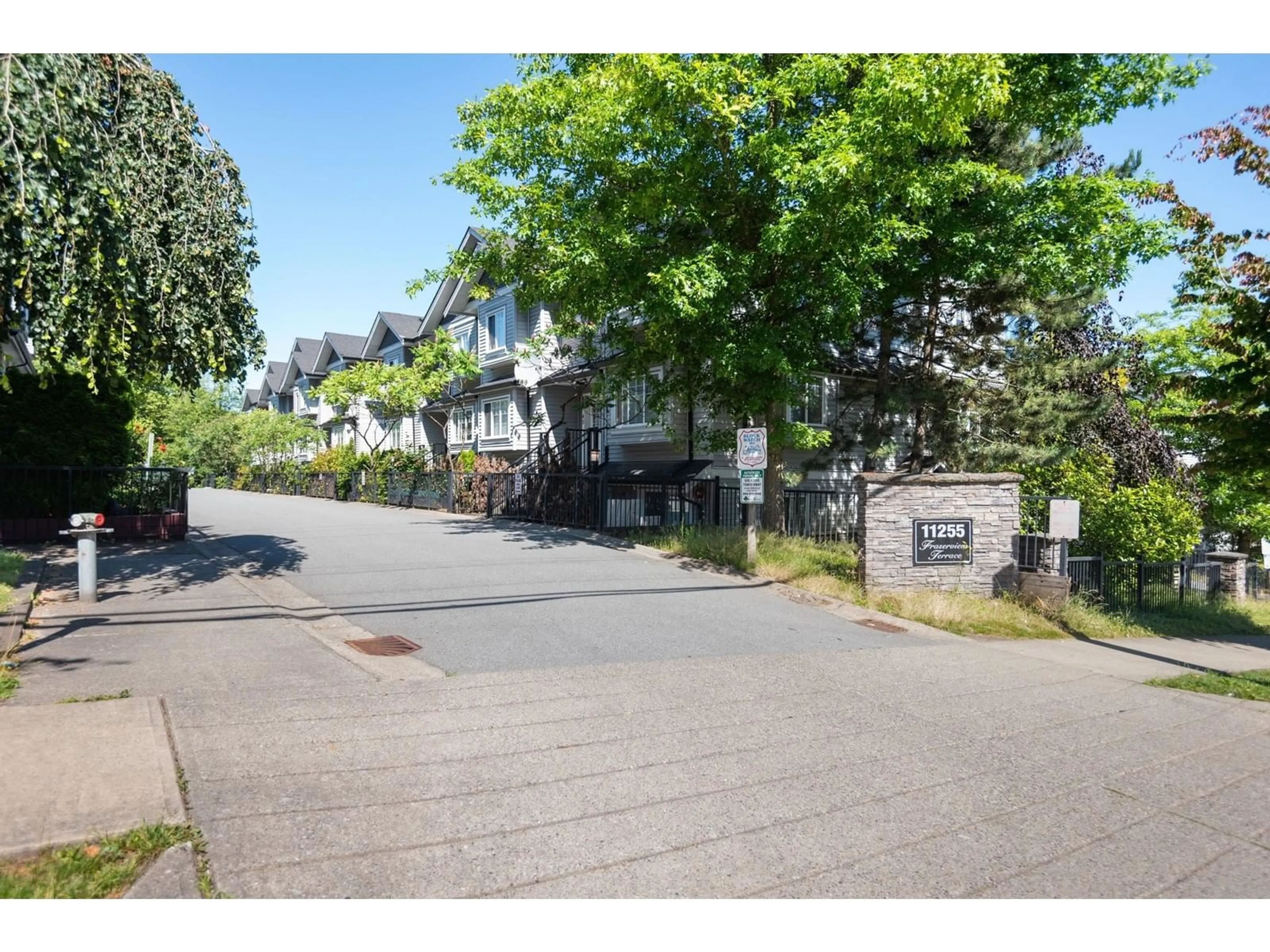 A pic from exterior of the house or condo for 57 11255 132 STREET, Surrey British Columbia V3R4R3
